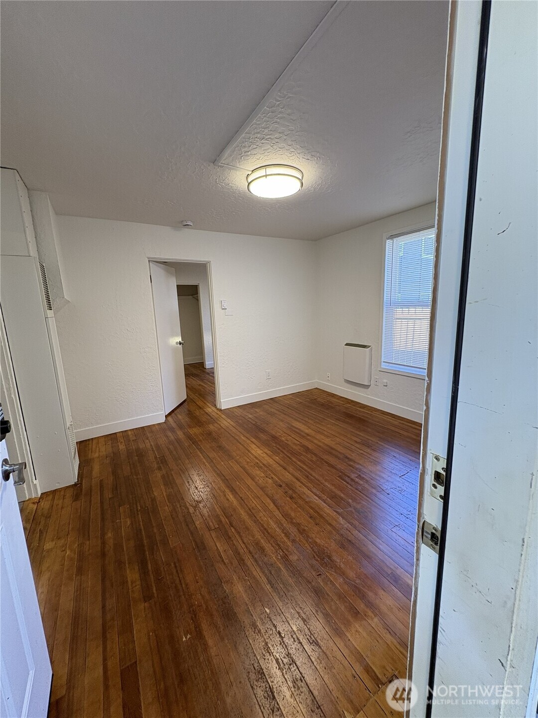 2110 Ne 85th Street Property Photo 9