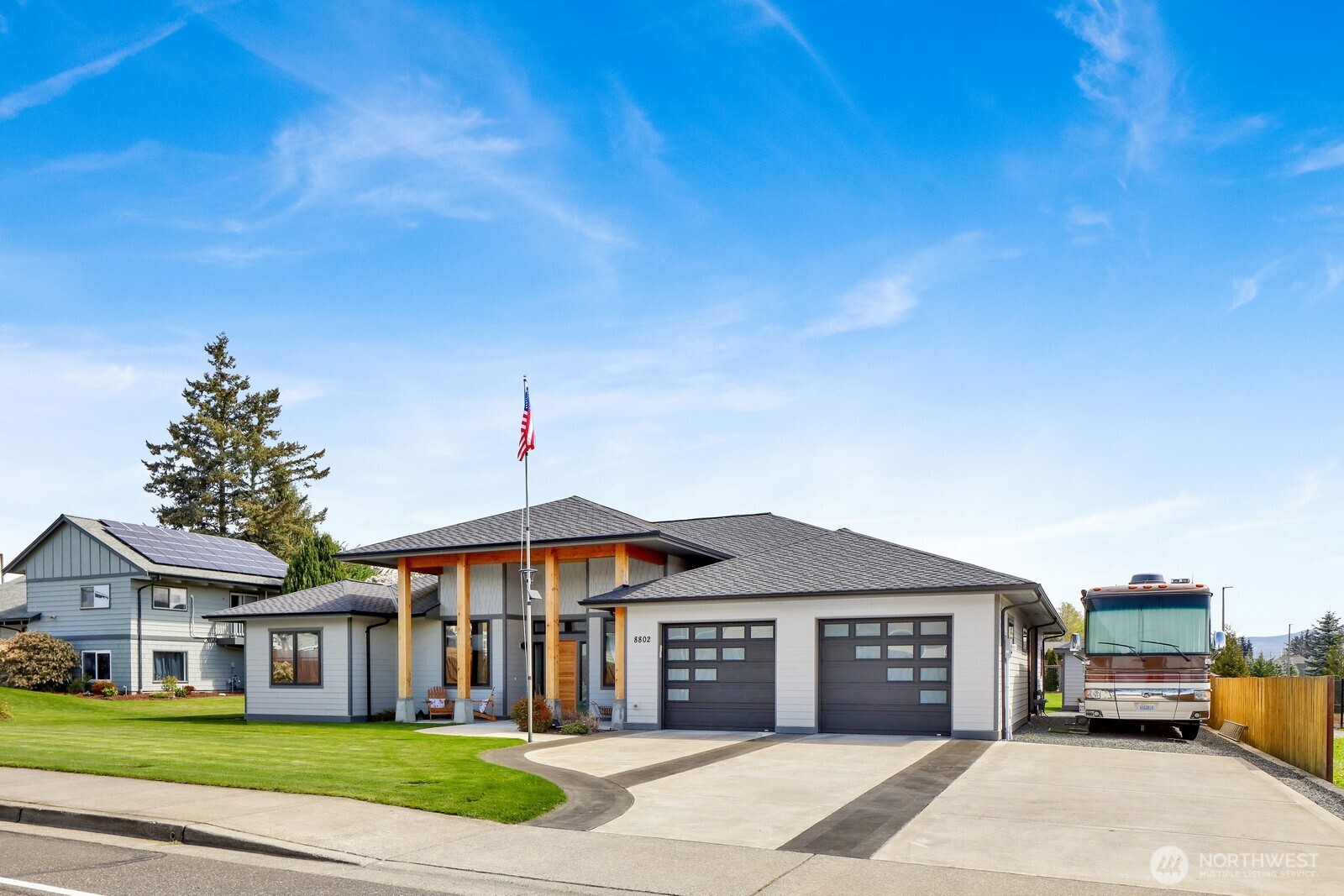8802 Line Road Property Photo 1