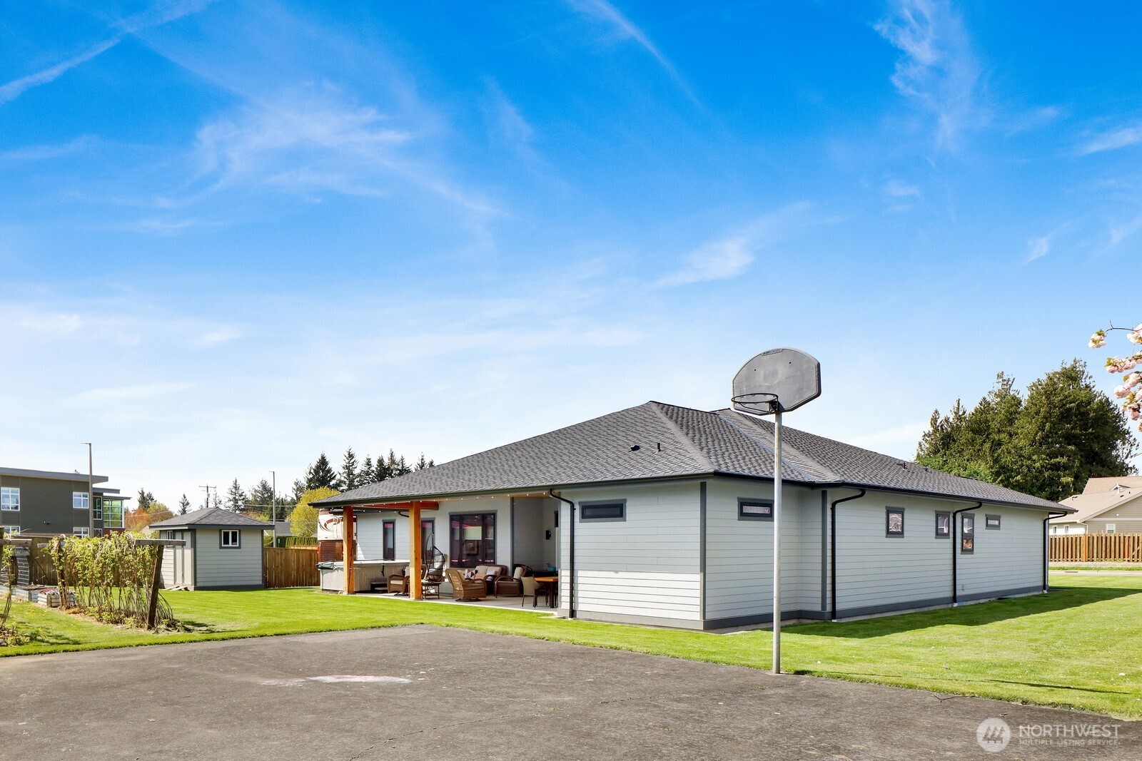 8802 Line Road Property Photo 3