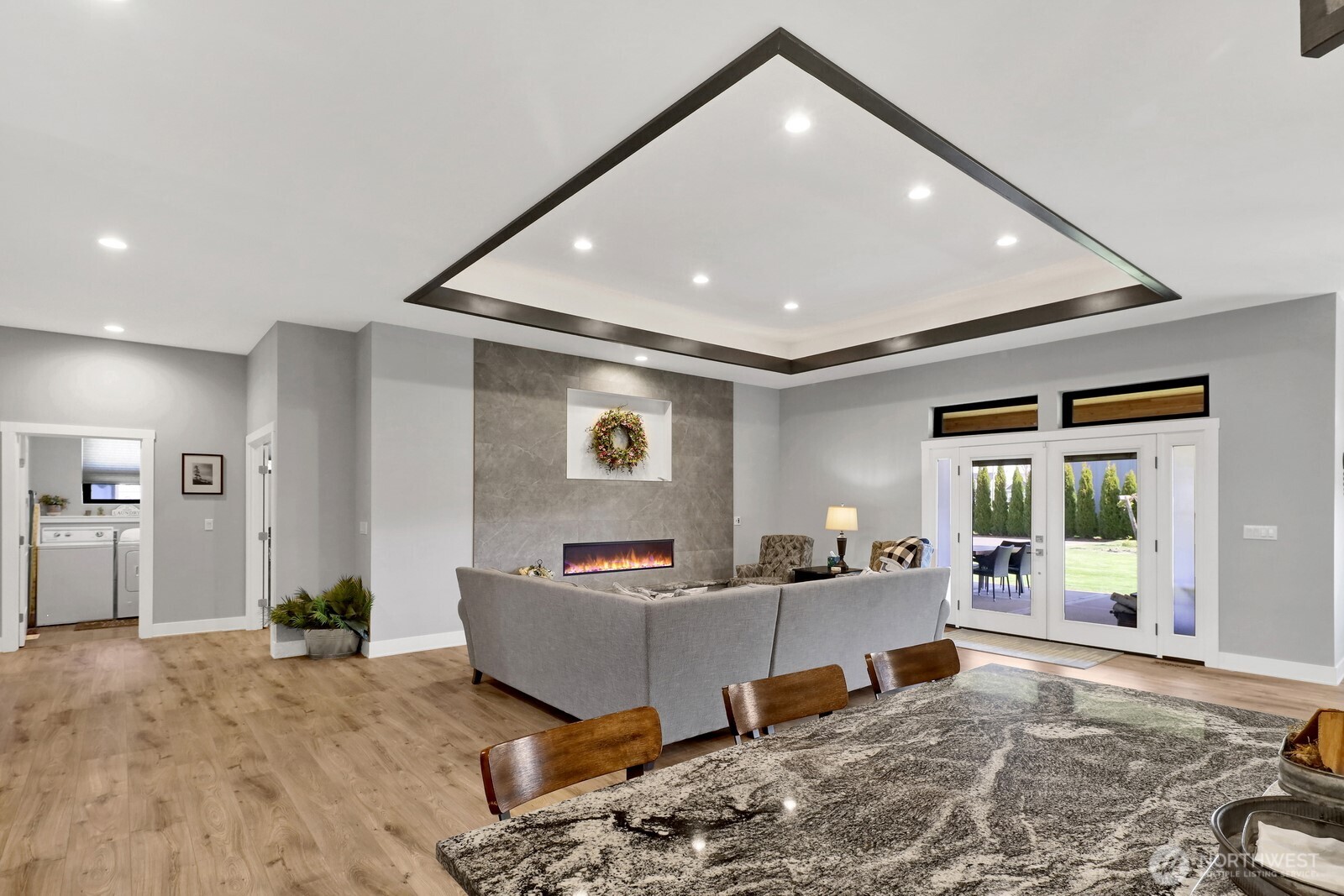 8802 Line Road Property Photo 14