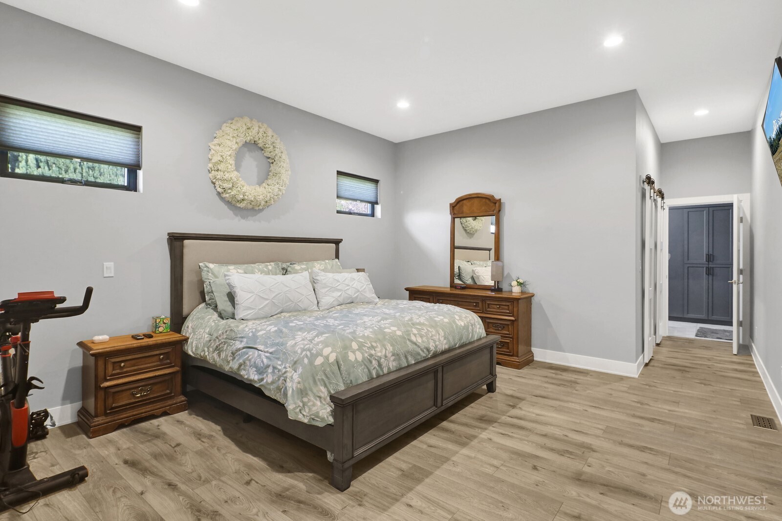8802 Line Road Property Photo 32