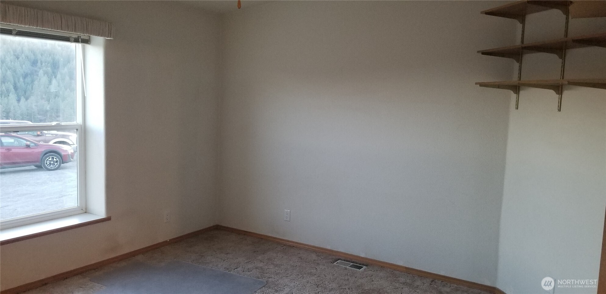 1579 Pine Creek A Property Photo 17