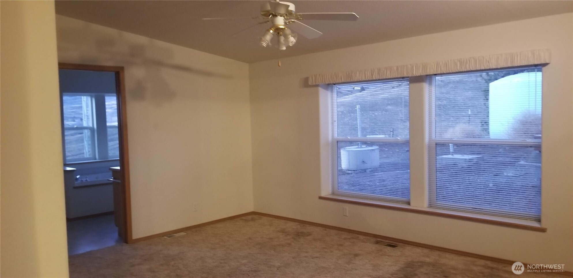 1579 Pine Creek A Property Photo 20
