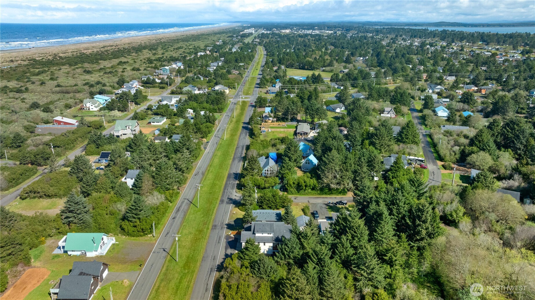 190 Ocean Shores Boulevard Property Photo 37