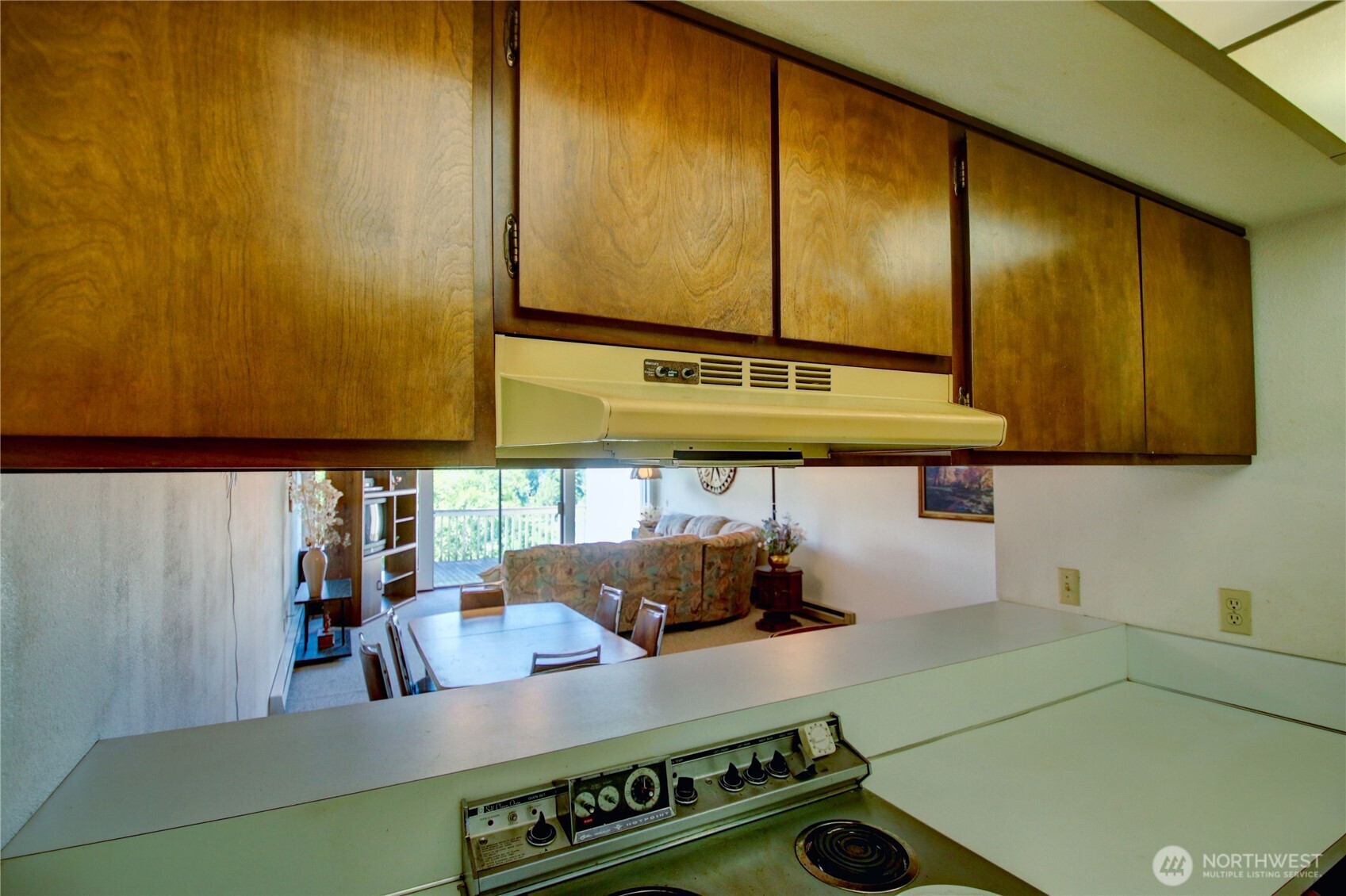 1 Lake Louise Drive 31 Property Photo 10