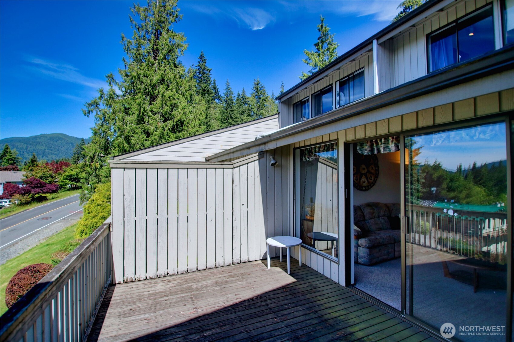 1 Lake Louise Drive 31 Property Photo 16