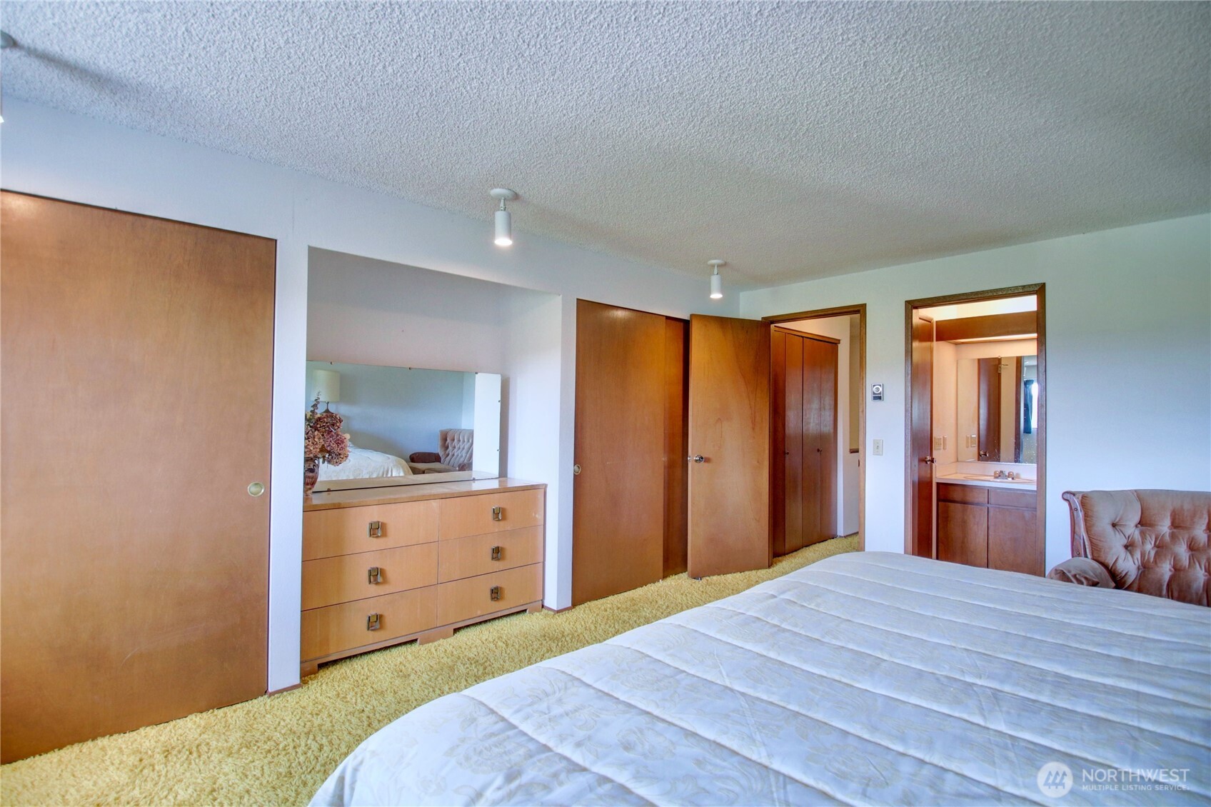 1 Lake Louise Drive 31 Property Photo 21