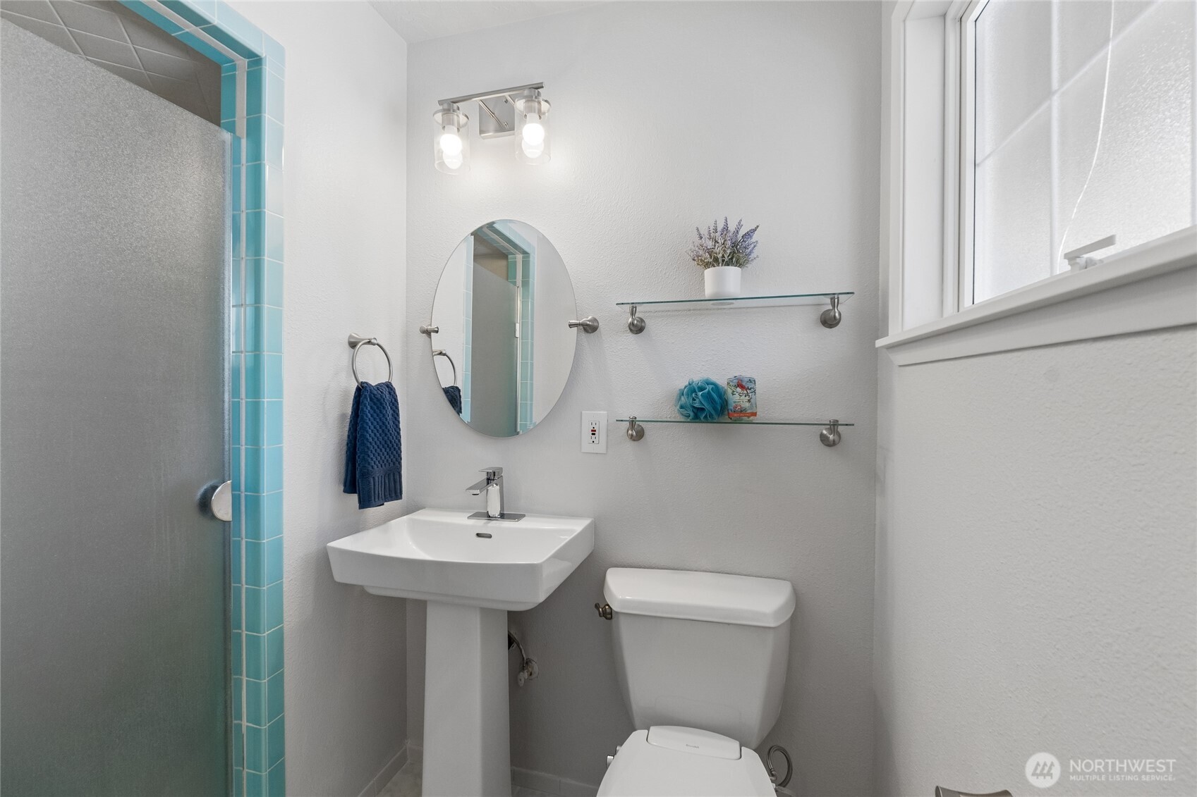 18832 1st Place Property Photo 21