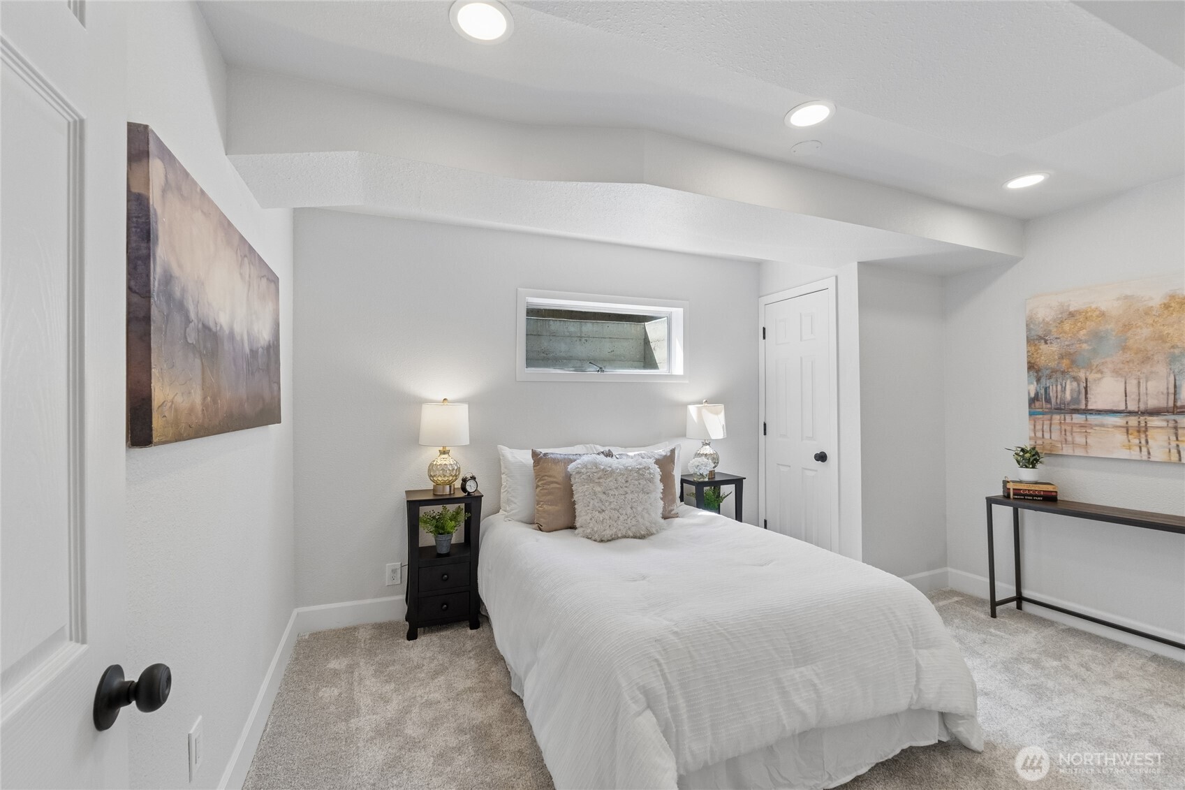 18832 1st Place Property Photo 33