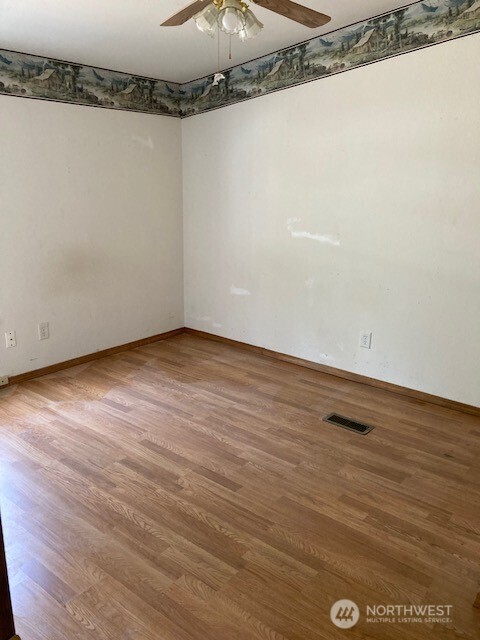 301 N Chinook Drive Property Photo 10