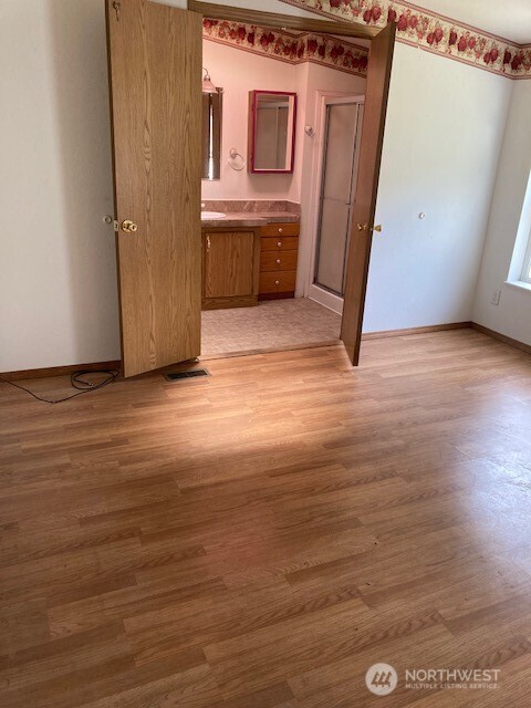 301 N Chinook Drive Property Photo 11
