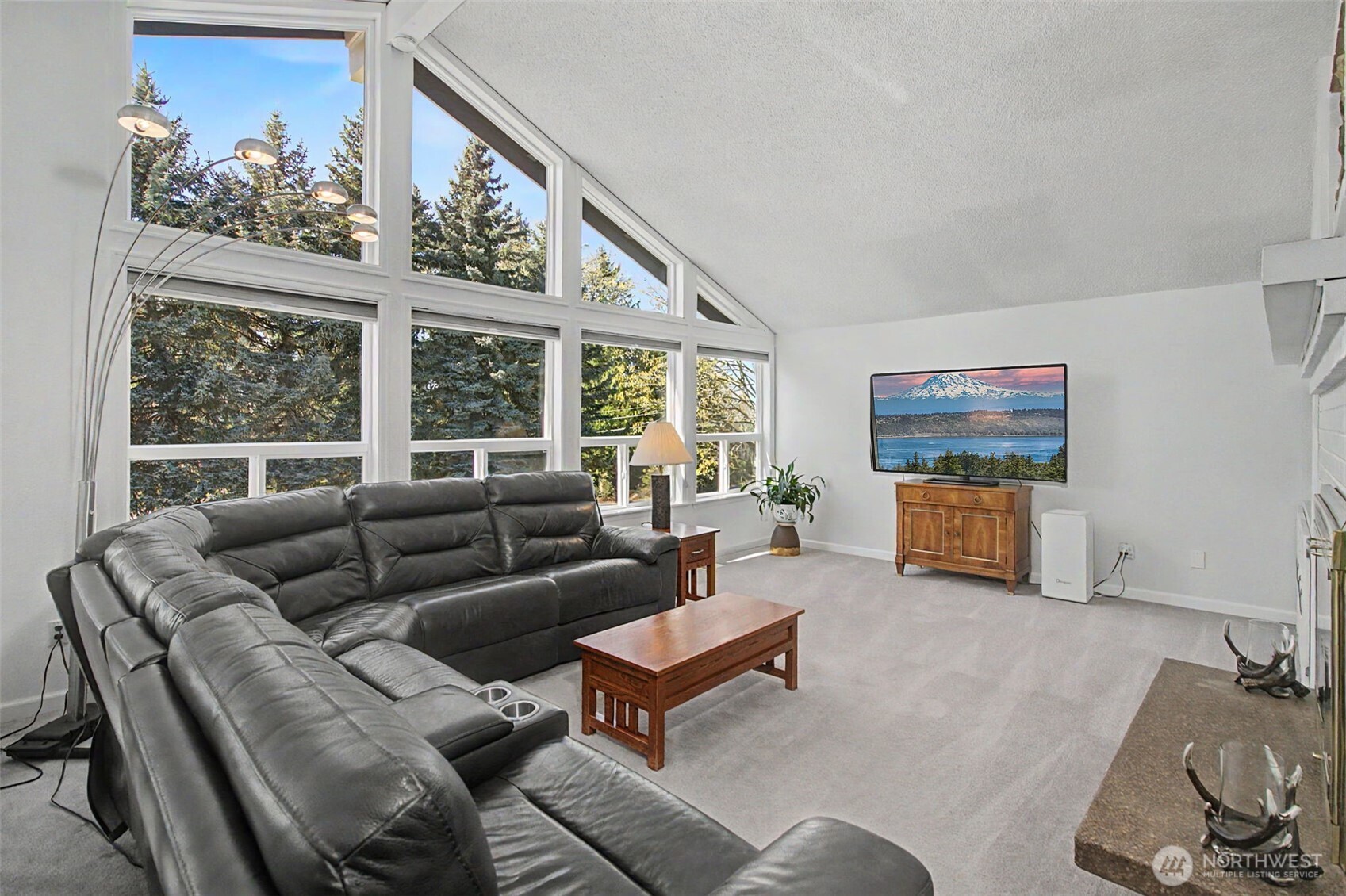 12302 224th Street Property Photo 5