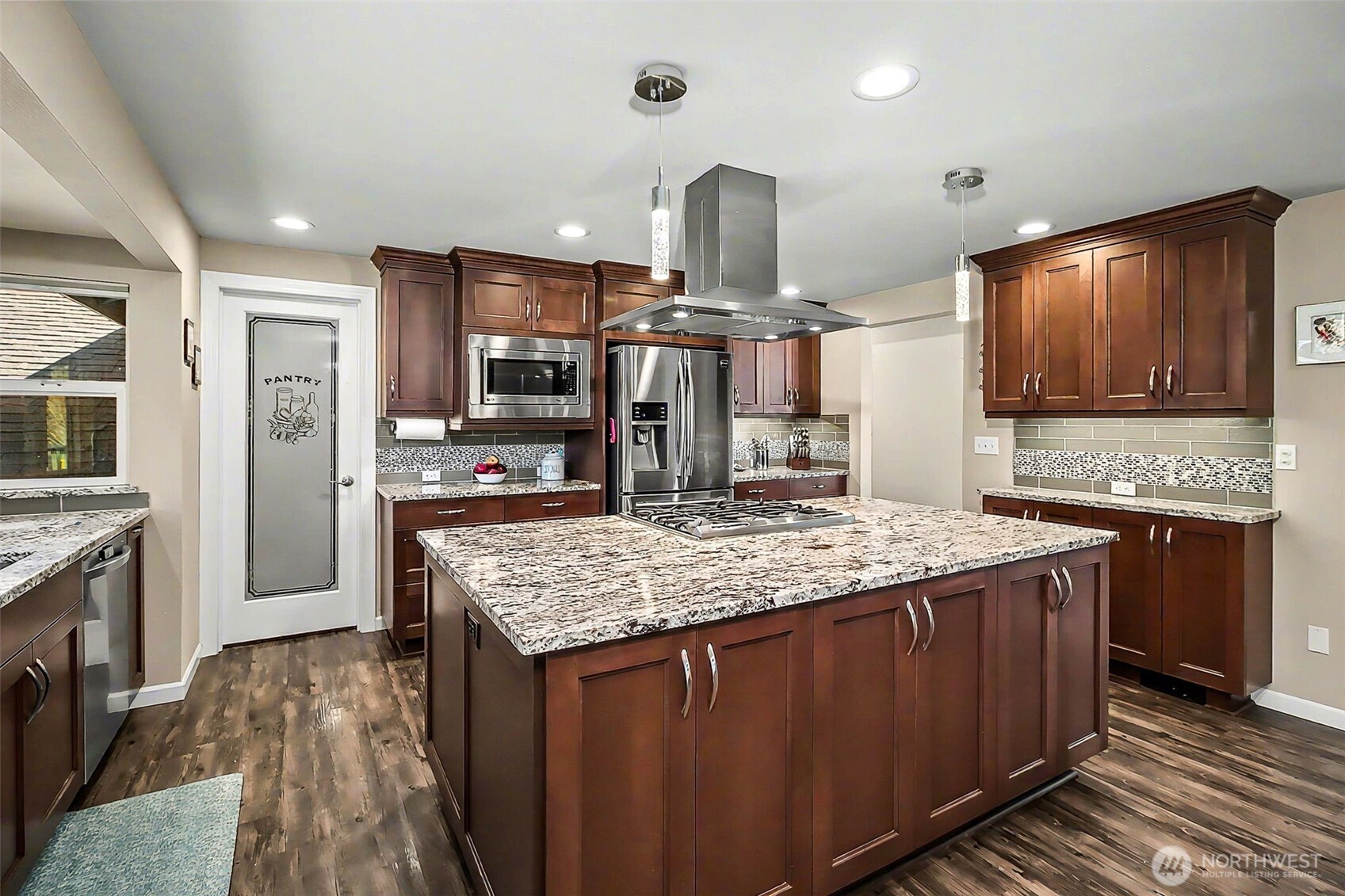 12302 224th Street Property Photo 7