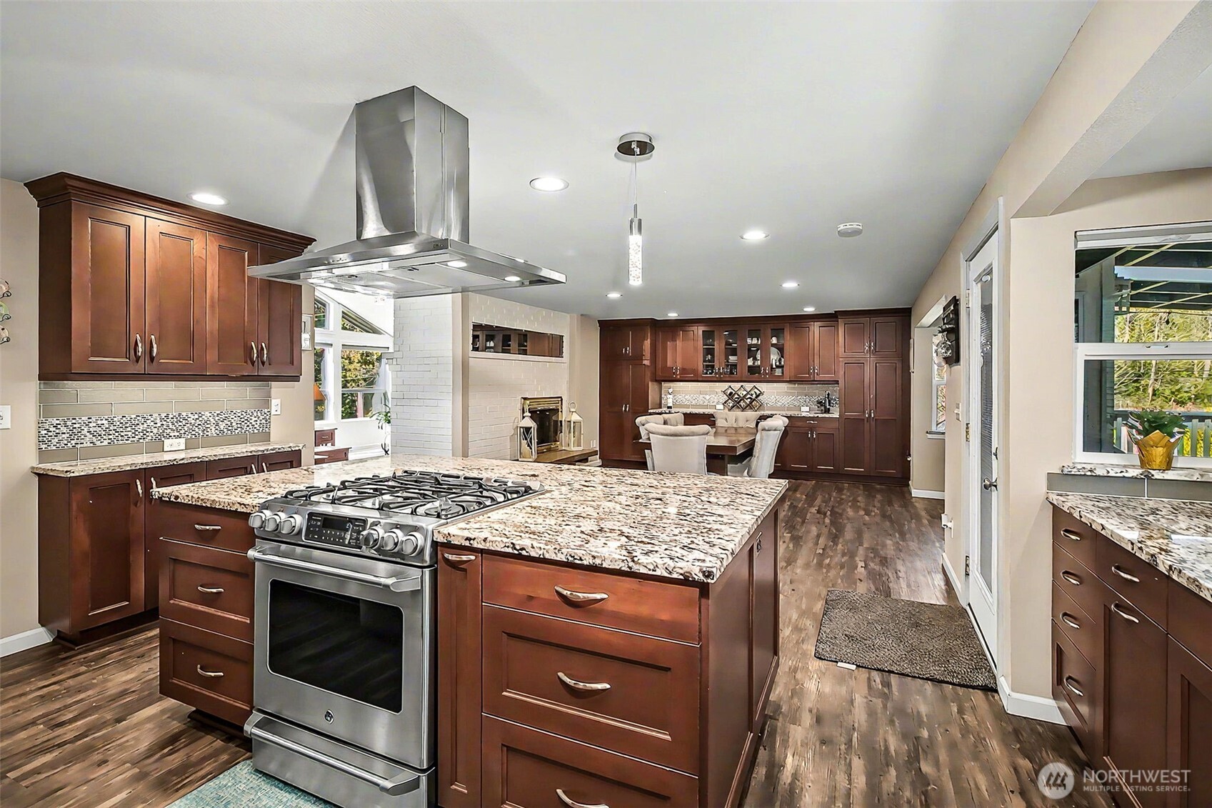 12302 224th Street Property Photo 8