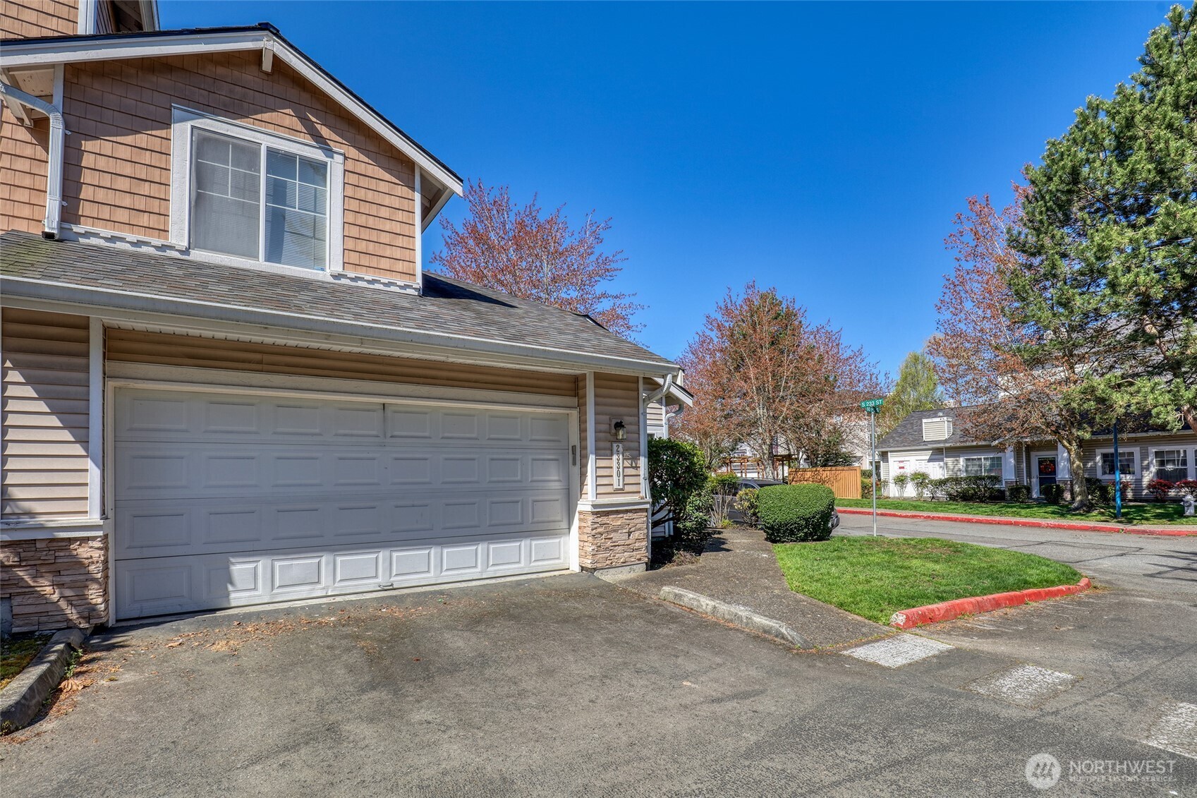 23301 60th Place 7-6 Property Photo 14