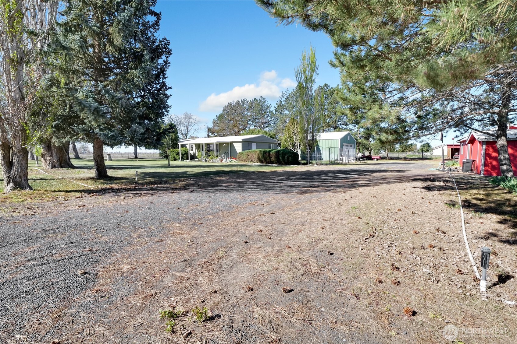 9630 Rd. H.8 Property Photo 3