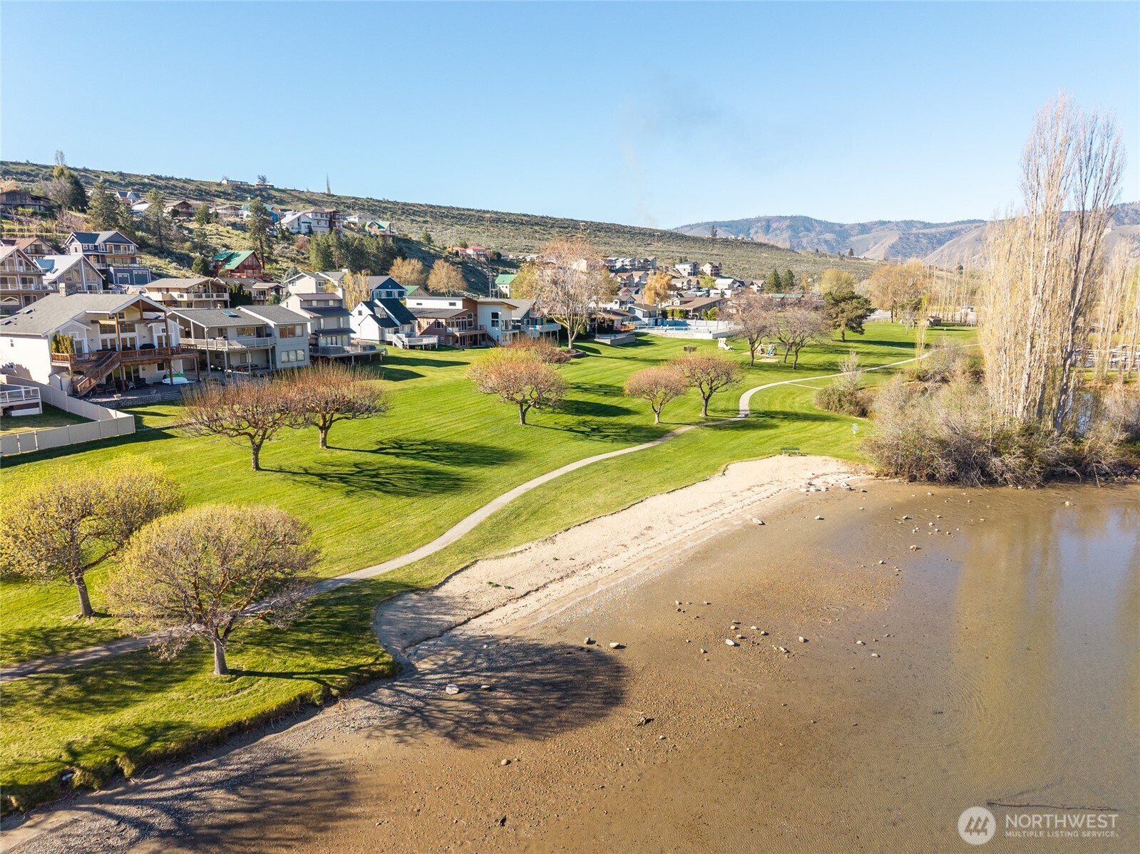 185 E Entiat Drive Property Photo 13