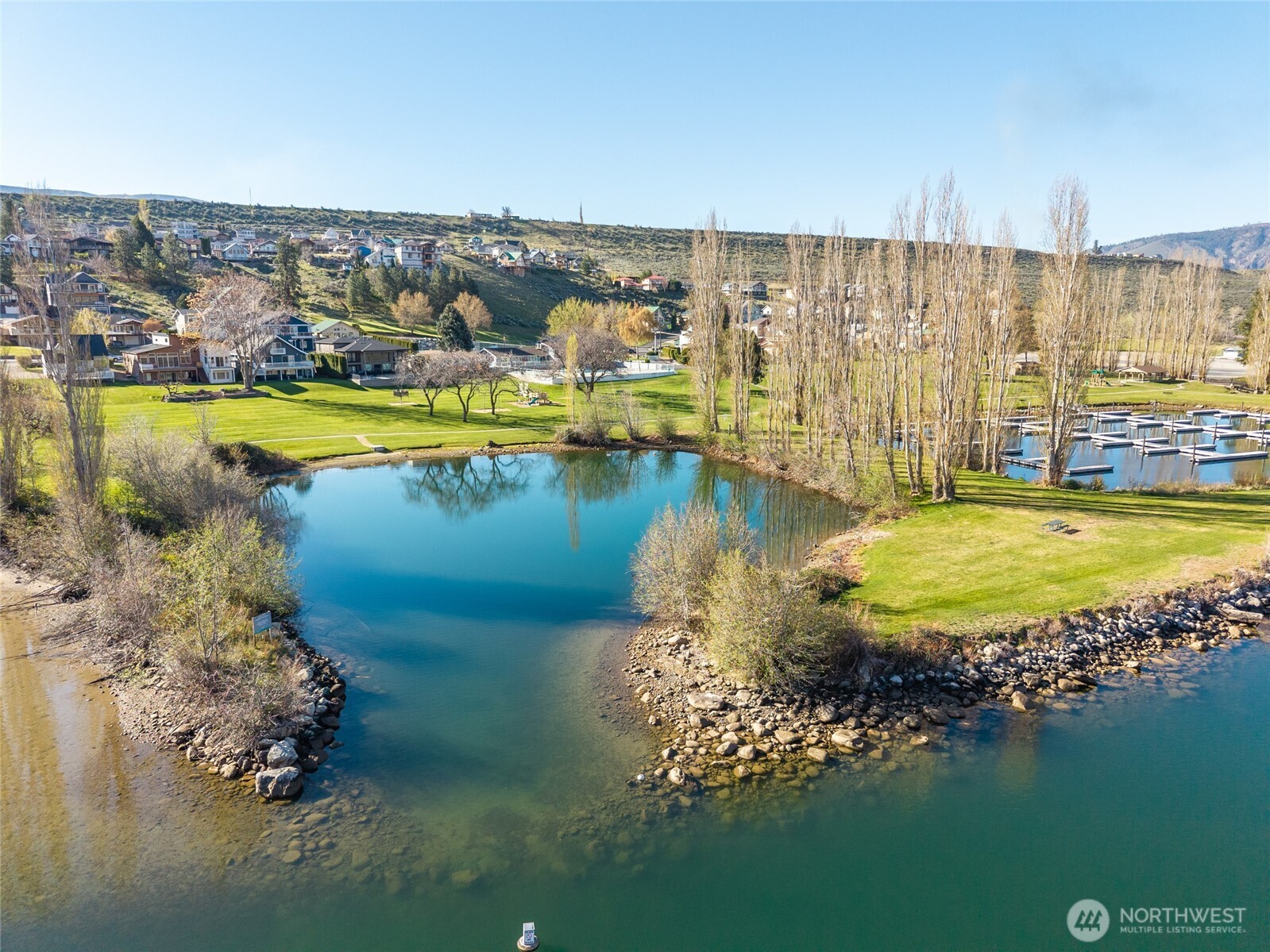 185 E Entiat Drive Property Photo 15