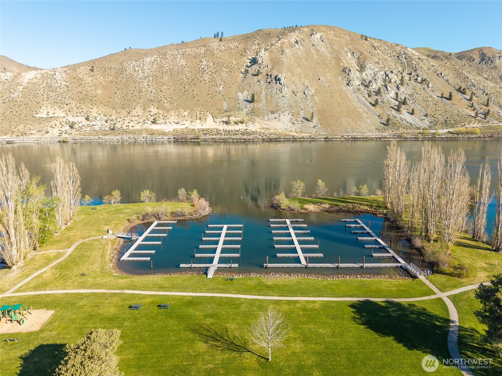 185 E Entiat Drive Property Photo 19