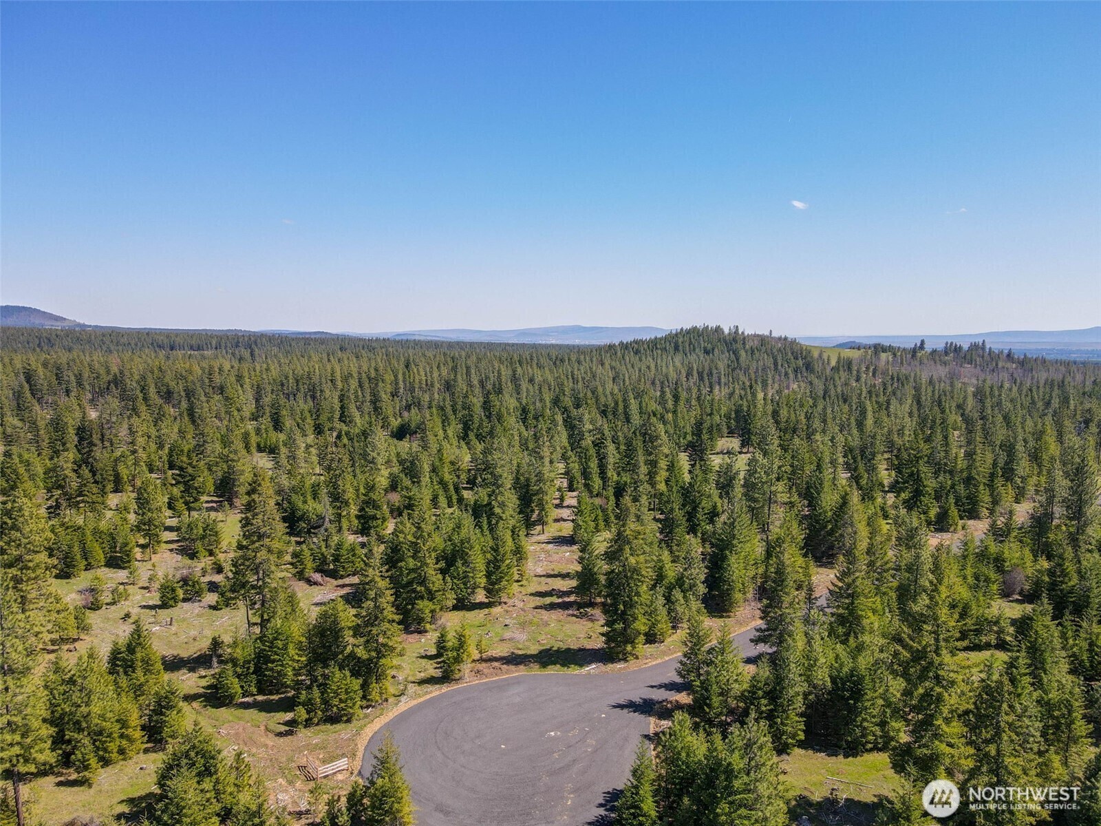 5 Sky Road Property Photo 15