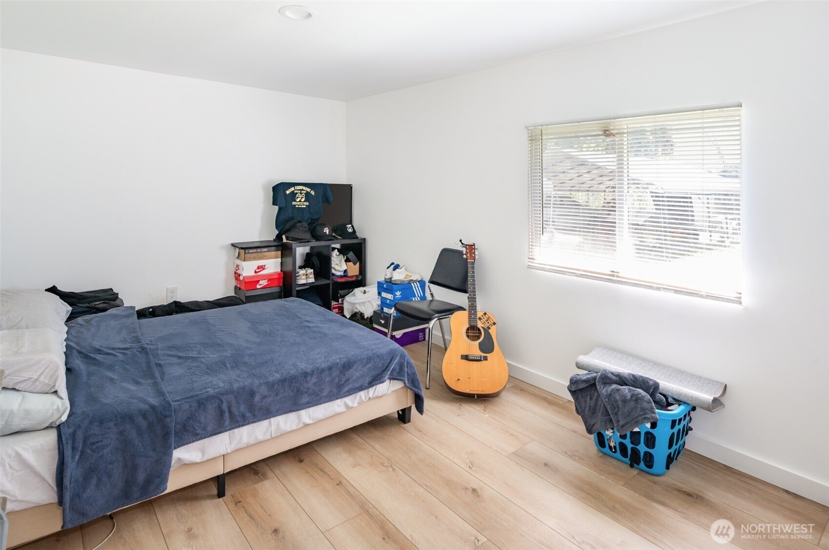 4630 B Street Property Photo 14