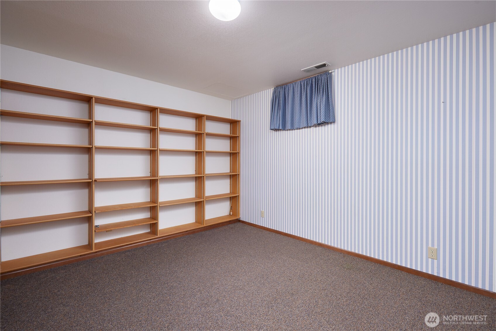 863 Dow Drive Property Photo 27