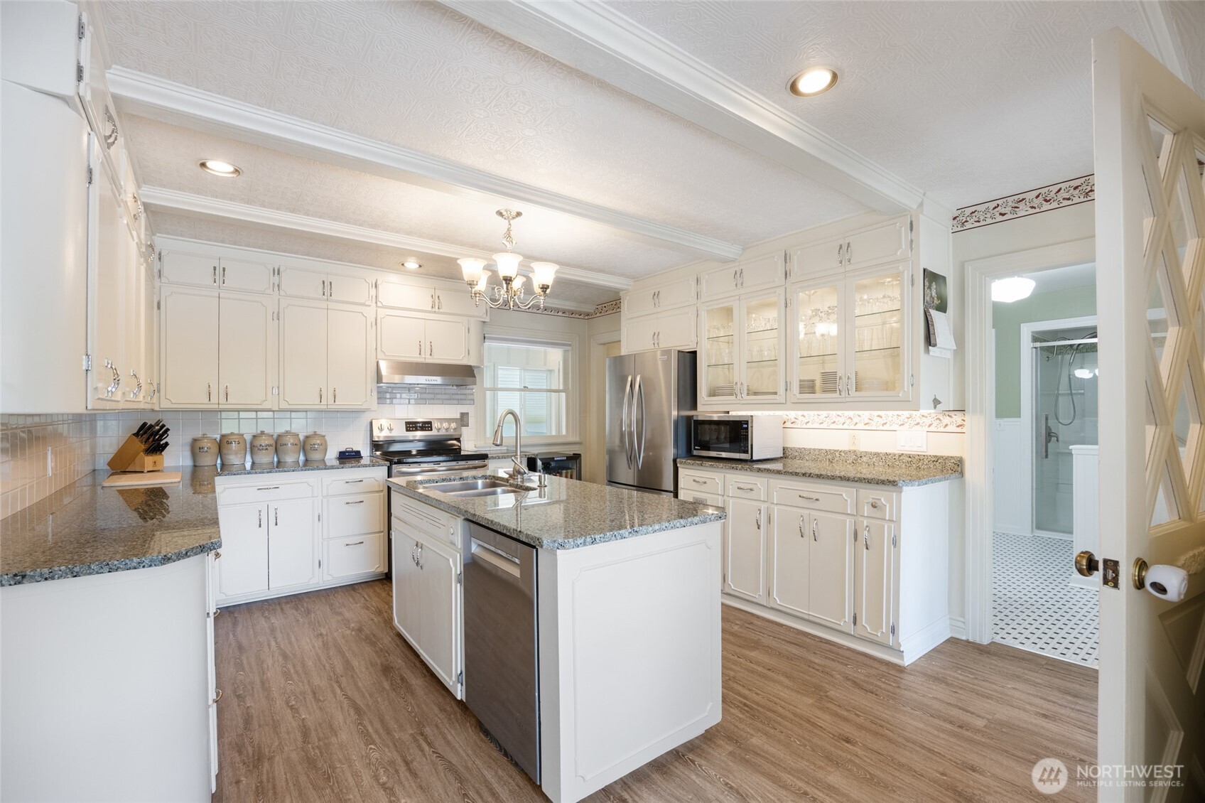 529 Lower Sunnyslope Road Property Photo 8