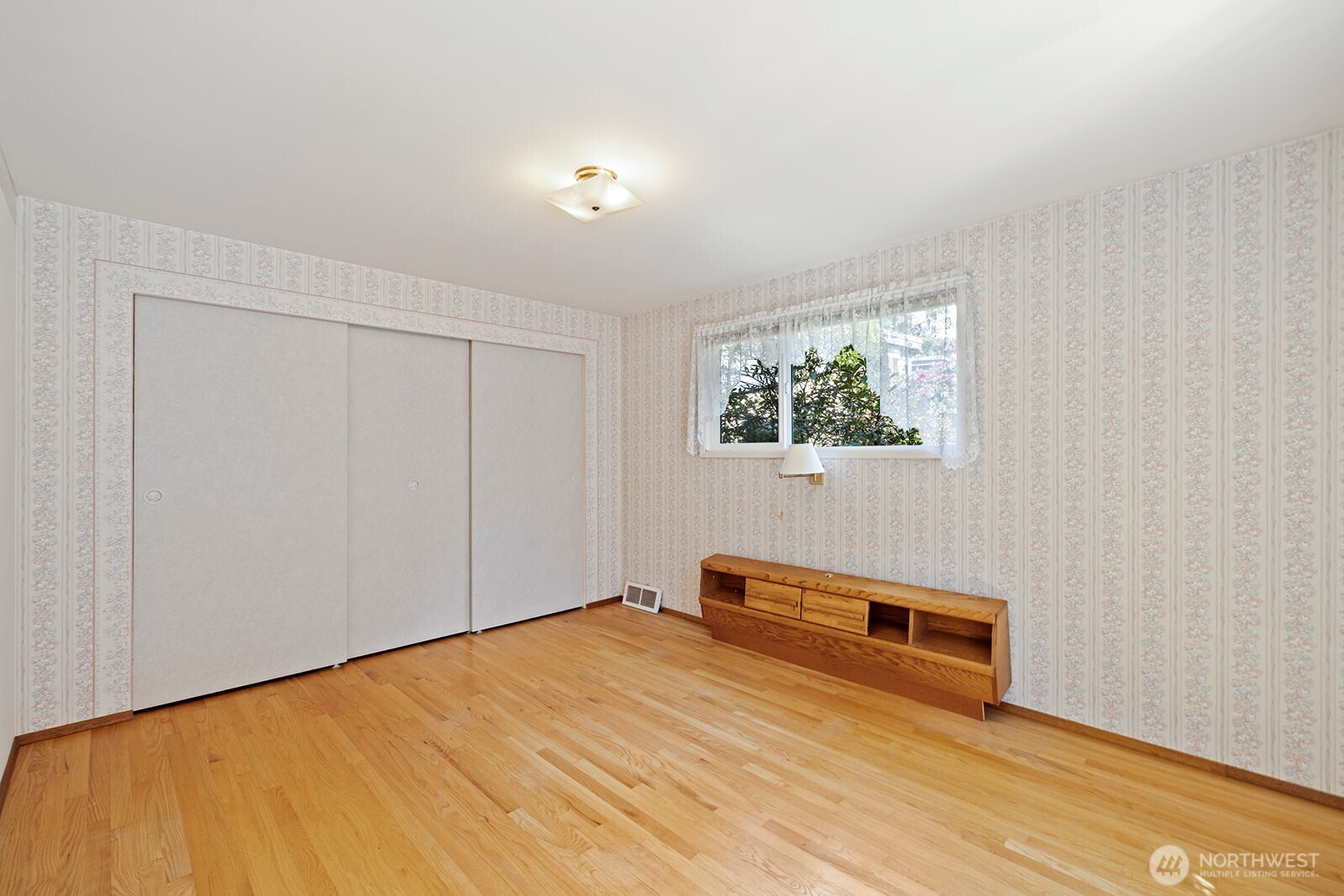 8236 120th Avenue Property Photo 32