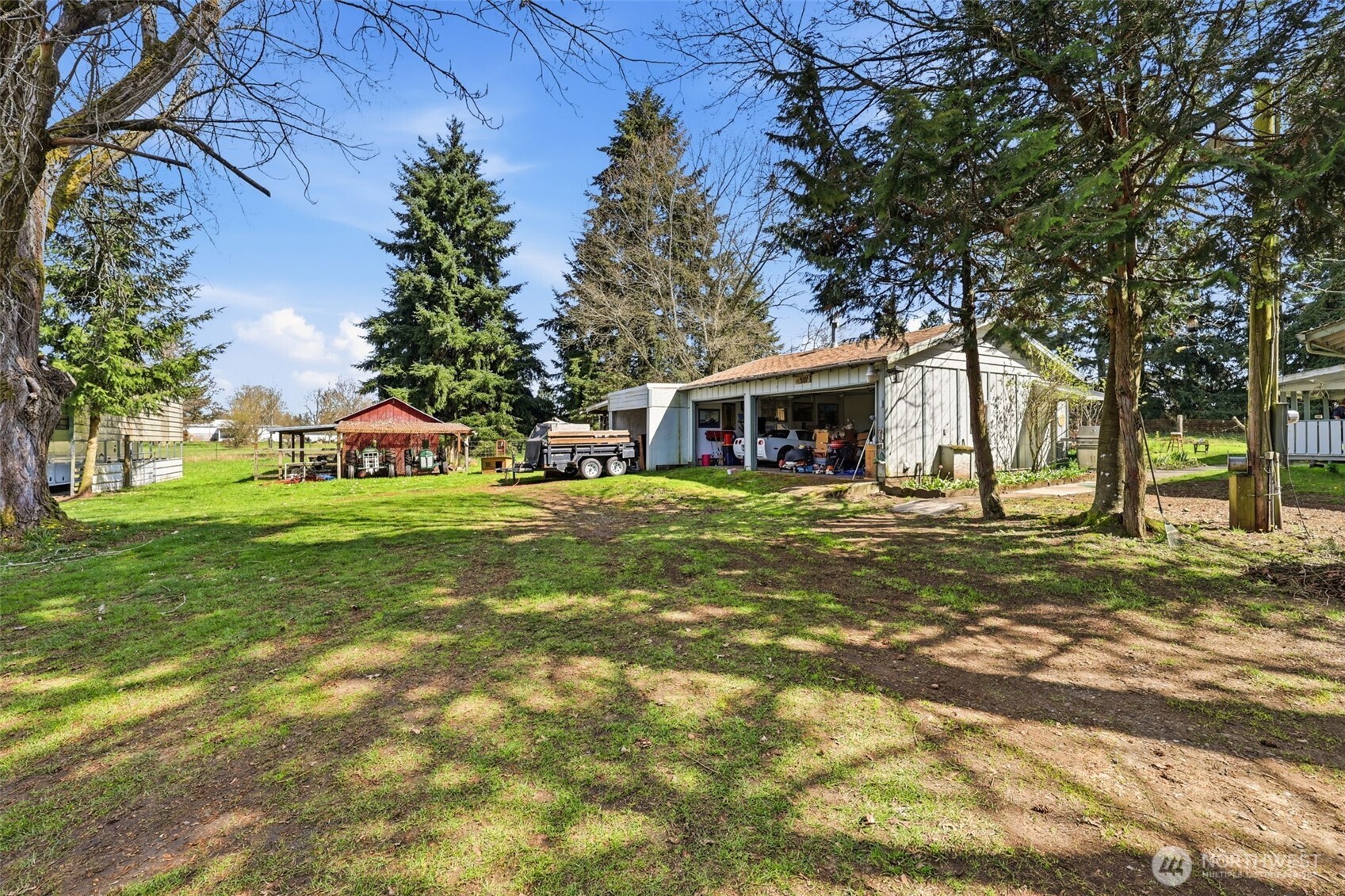 10022 Grove Road Property Photo 7