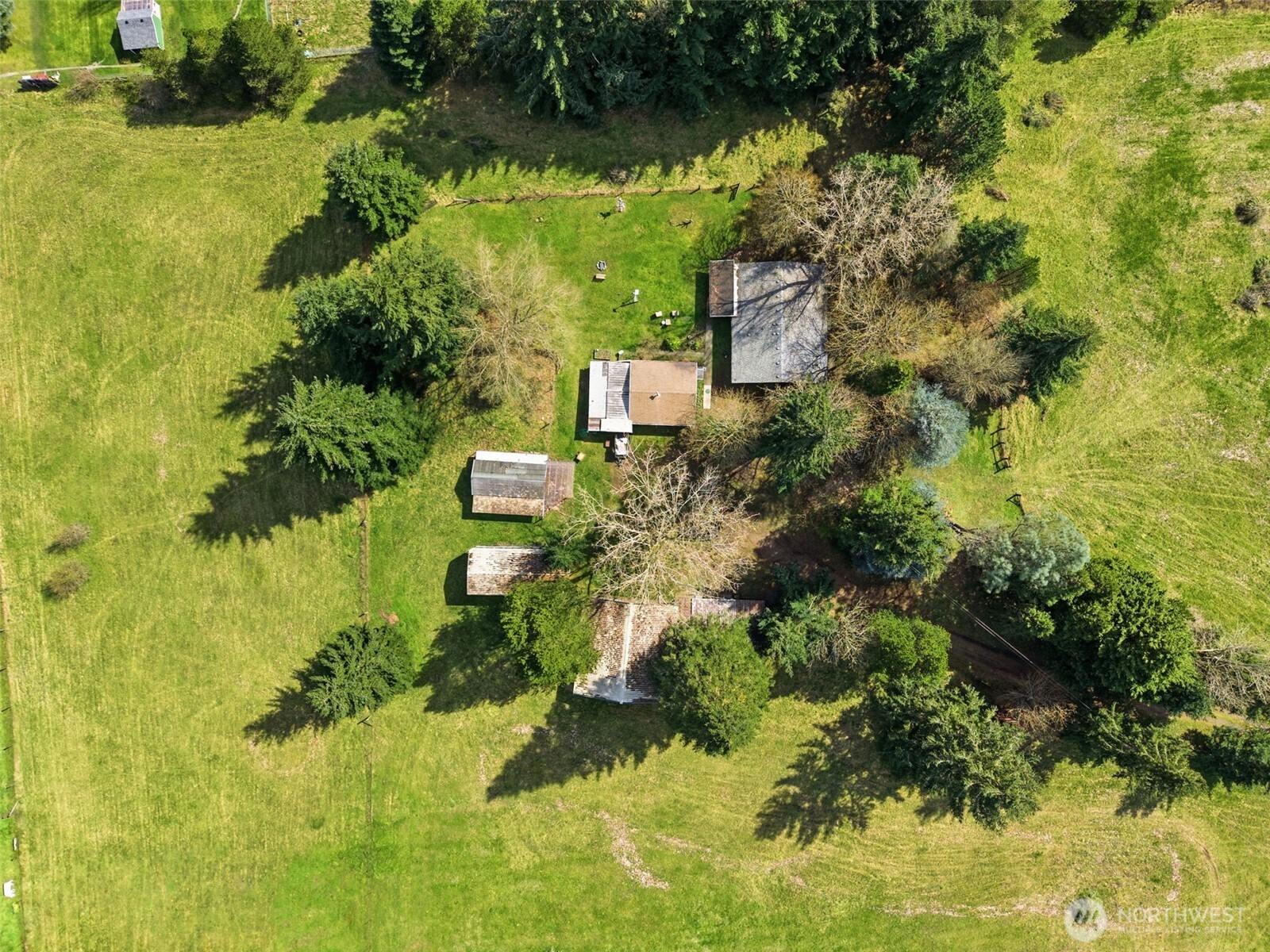 10022 Grove Road Property Photo 15
