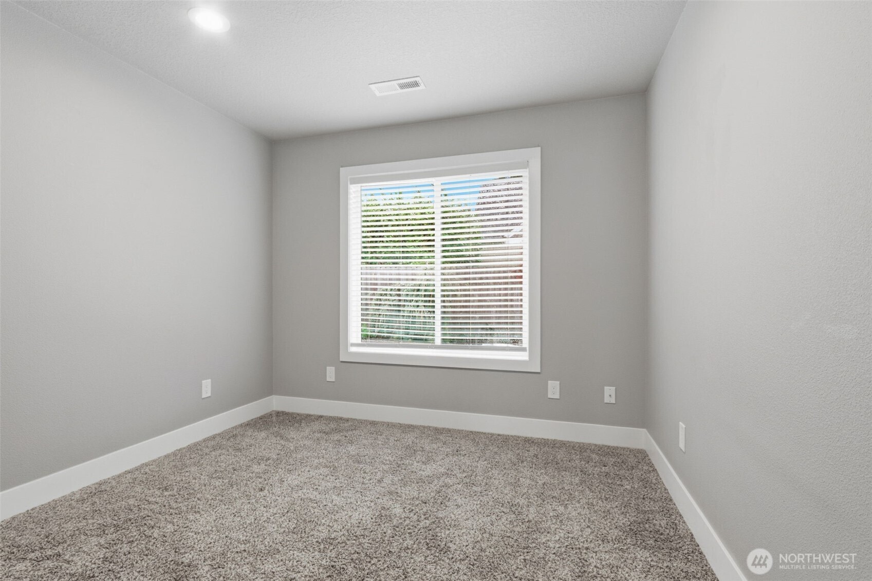 2215 Ne 88th Street Property Photo 26