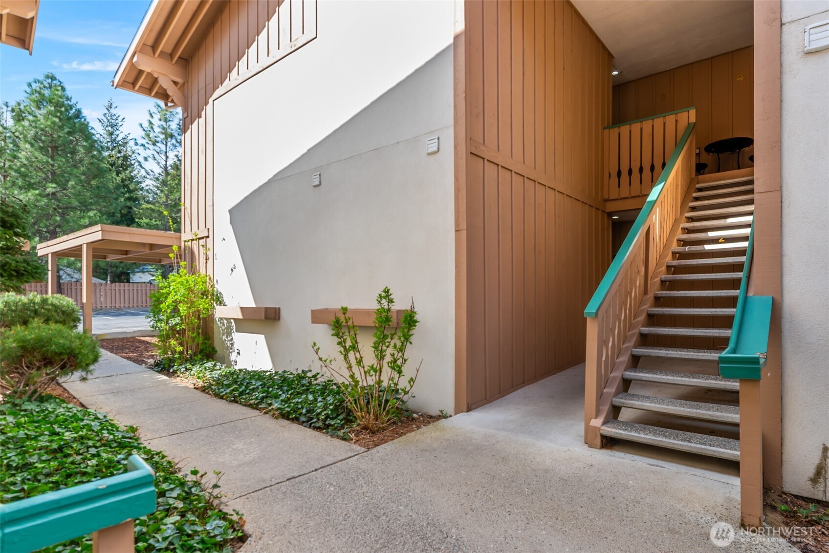 480 Alpine Place L3 Property Photo 4