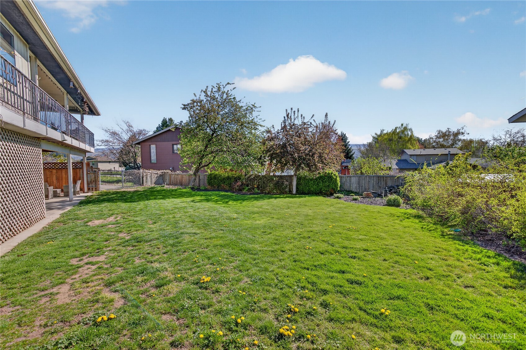 2629 Lemaister Avenue Property Photo 10