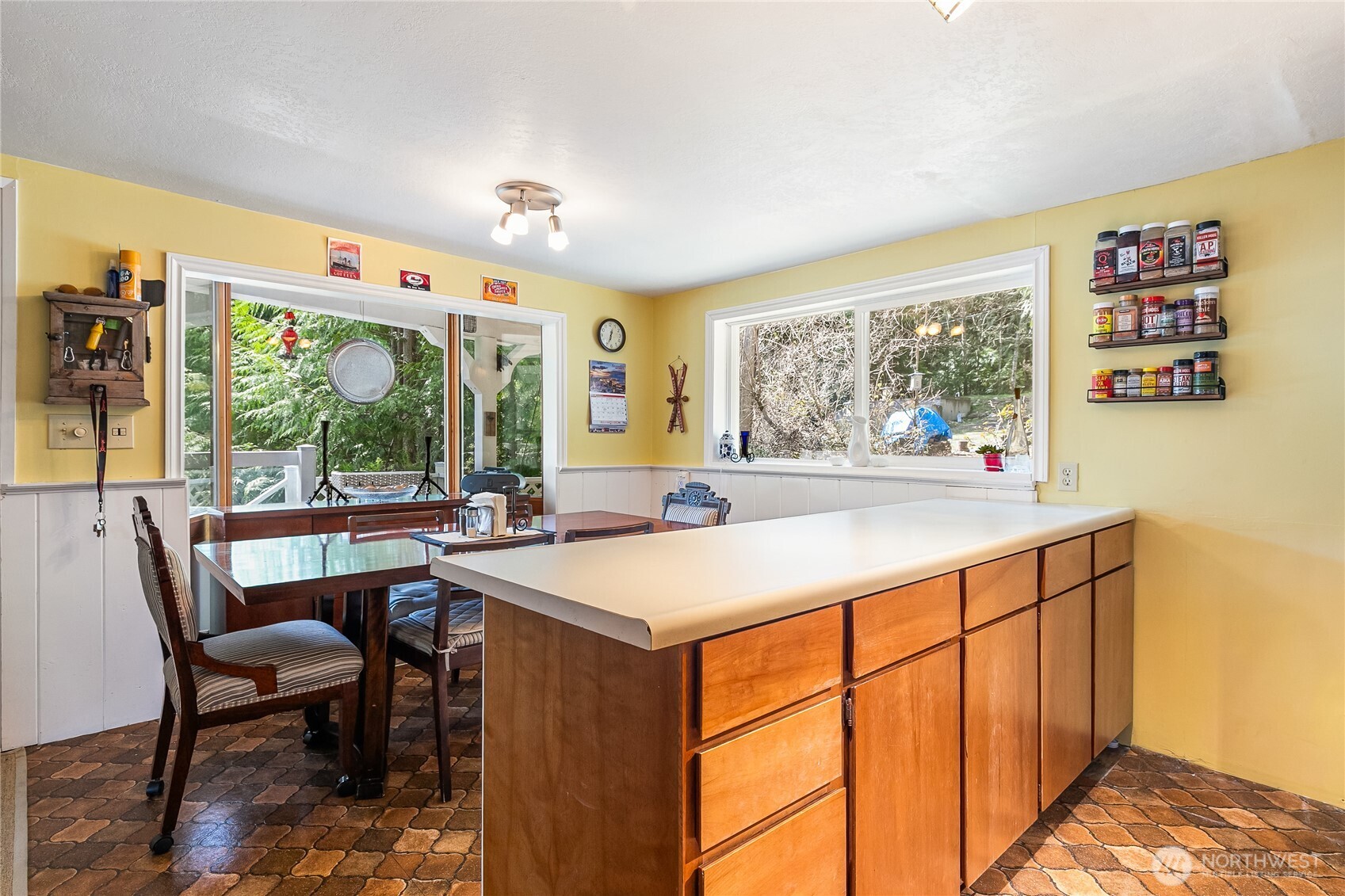 9244 Black Mountain Lane Property Photo 11