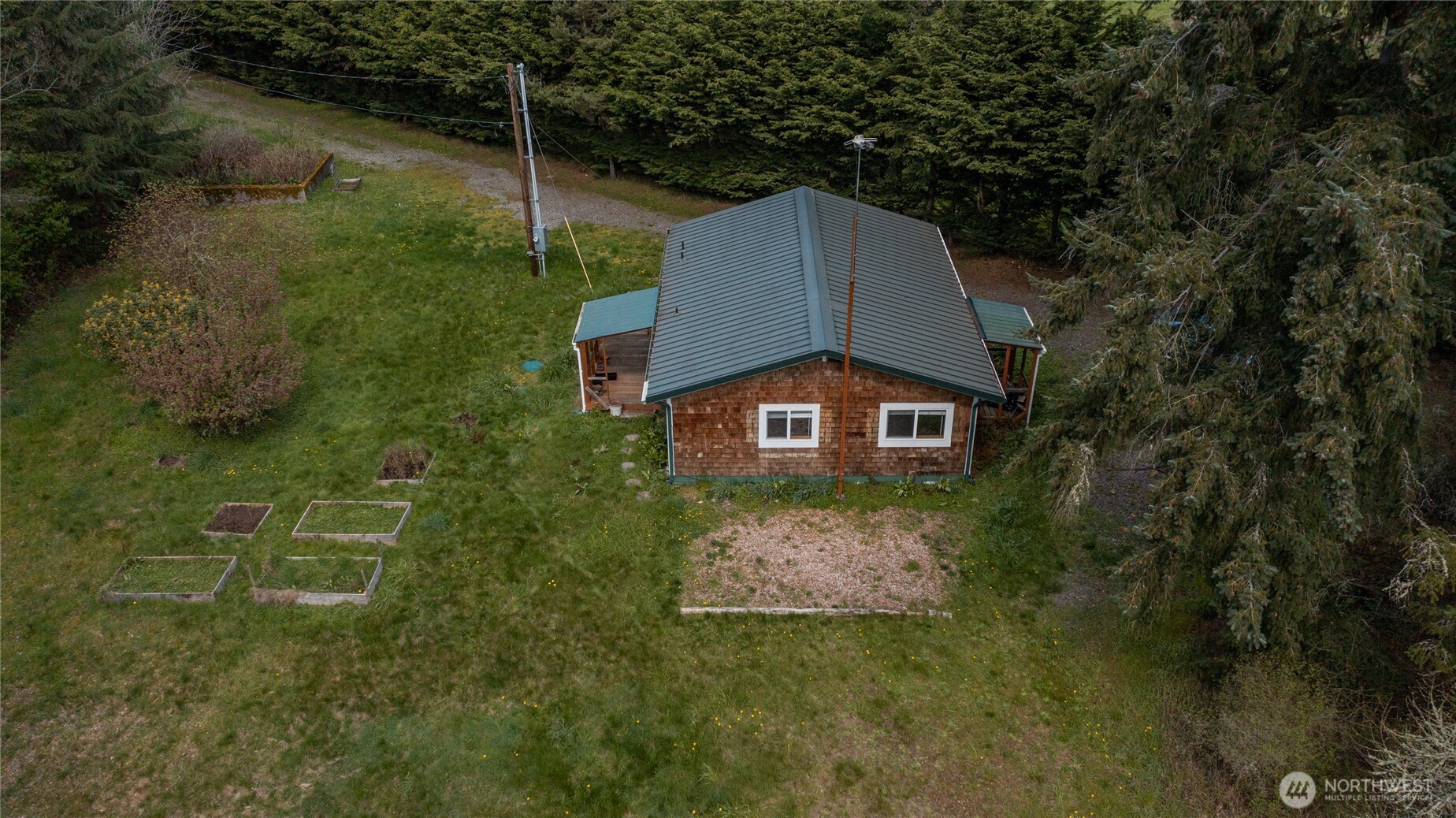 11968 Airport Cutoff Road Property Photo 5