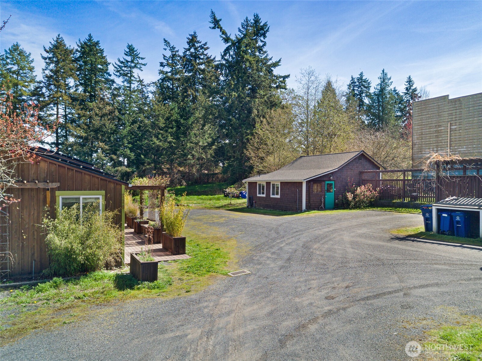 326 Carter Street Property Photo 23