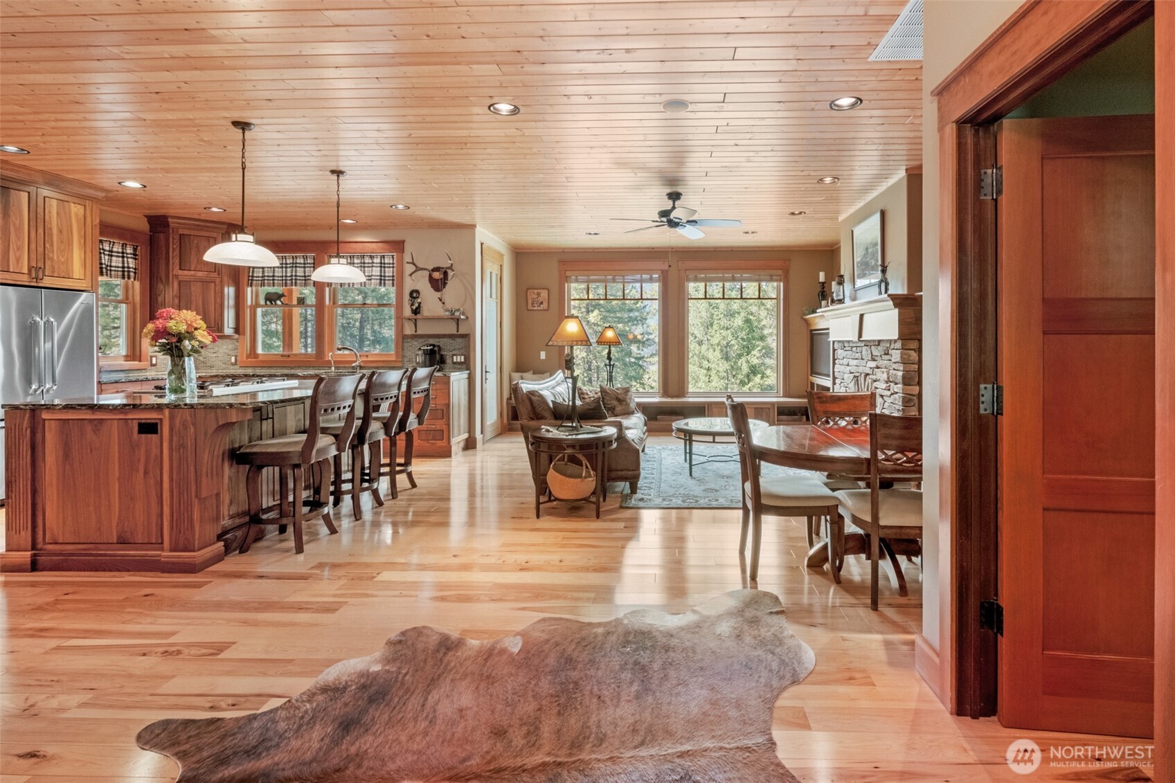 18350 Beaver Valley Road Property Photo 8