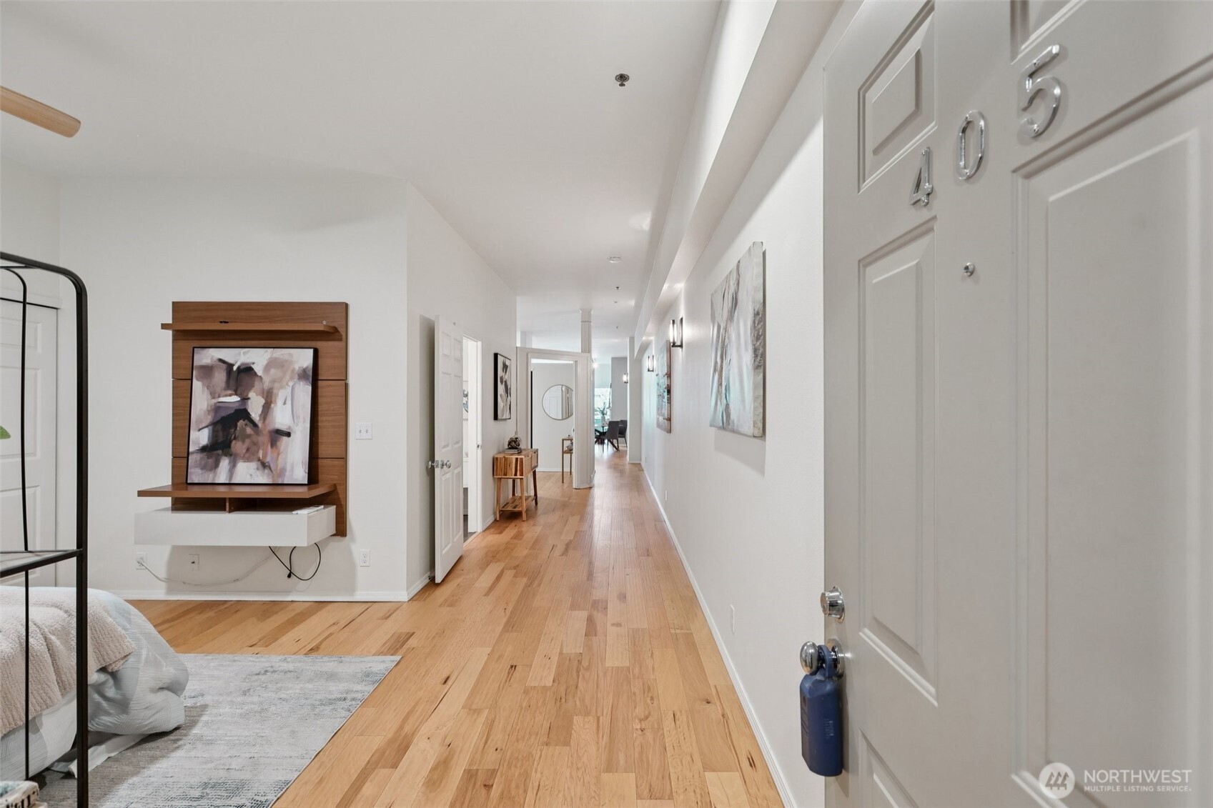 526 1st Avenue 405 Property Photo 13