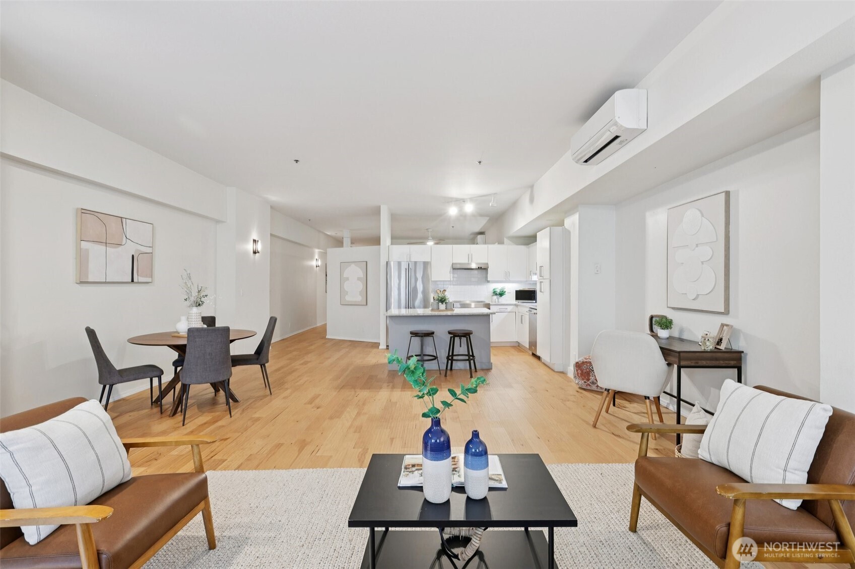 526 1st Avenue 405 Property Photo 19
