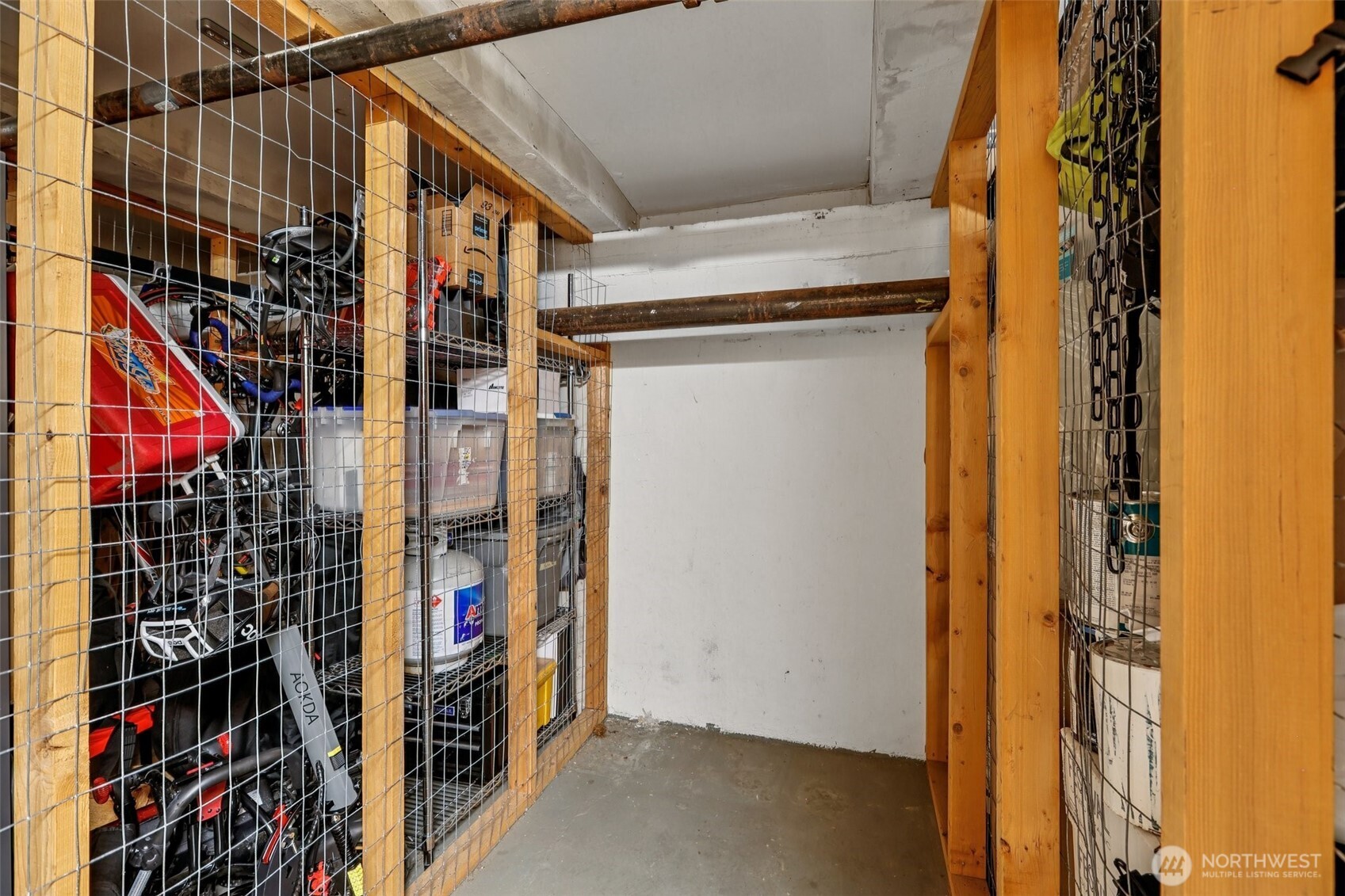 526 1st Avenue 405 Property Photo 34