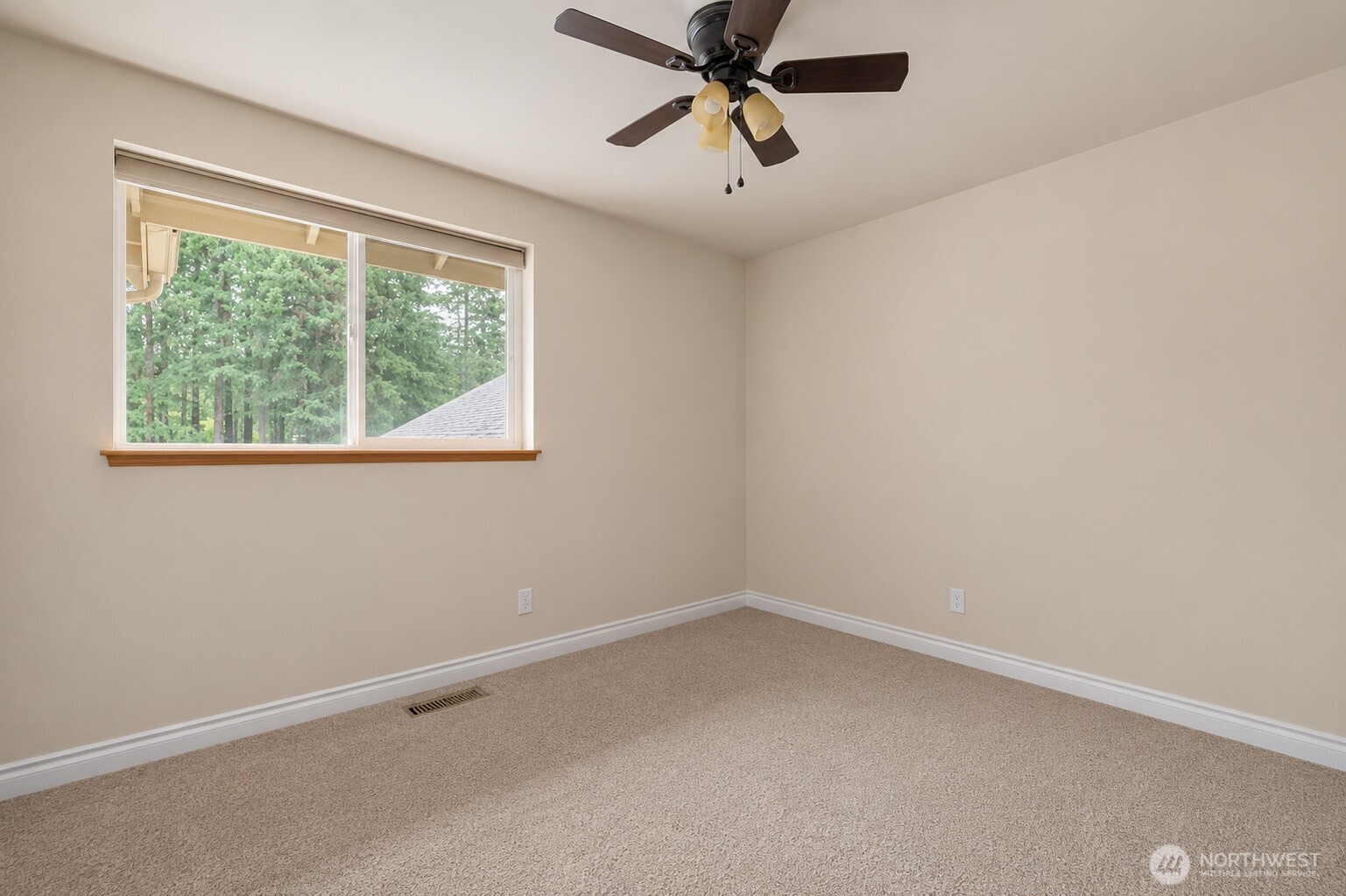 5802 Troon Avenue Property Photo 27