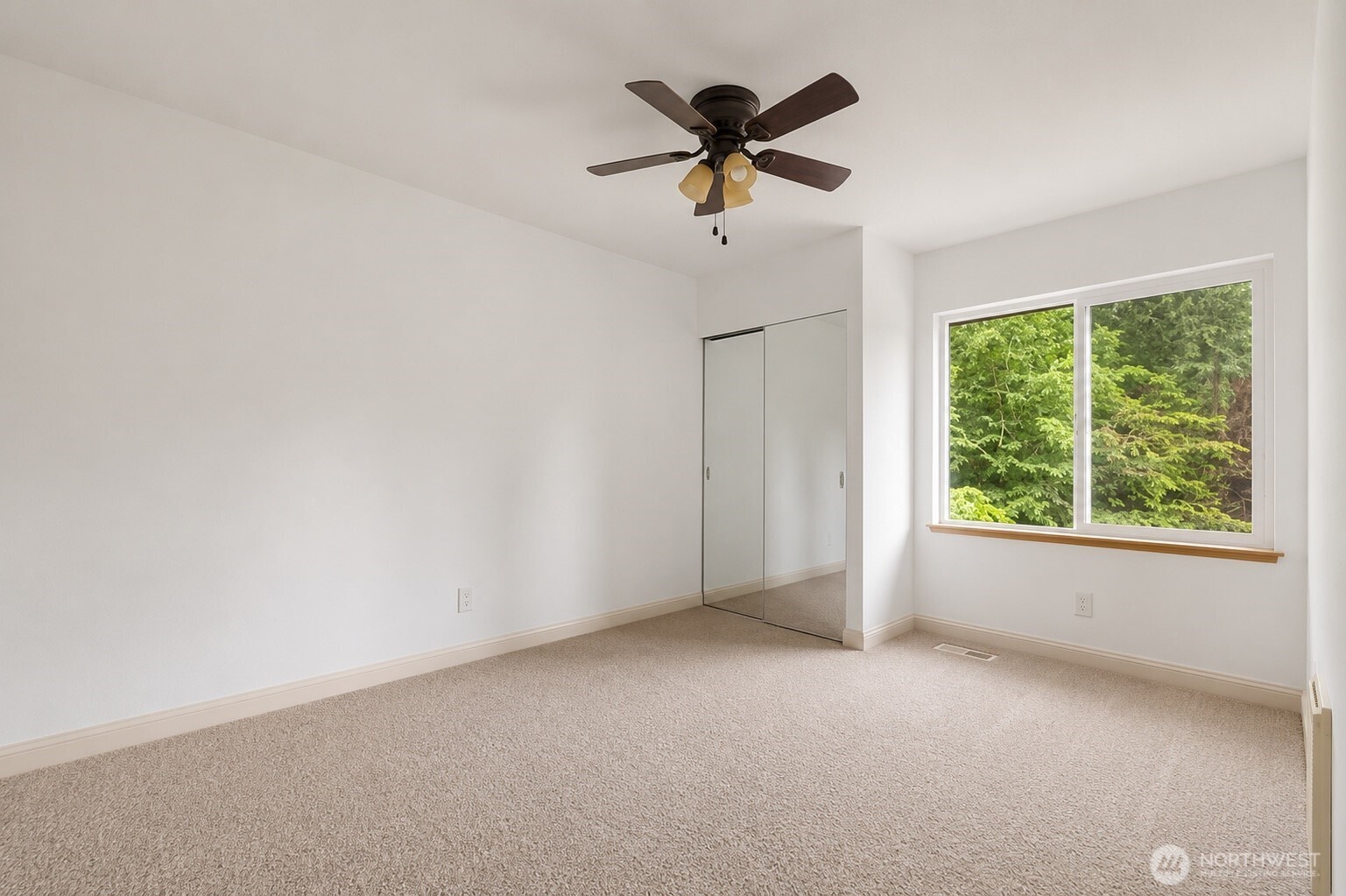 5802 Troon Avenue Property Photo 29