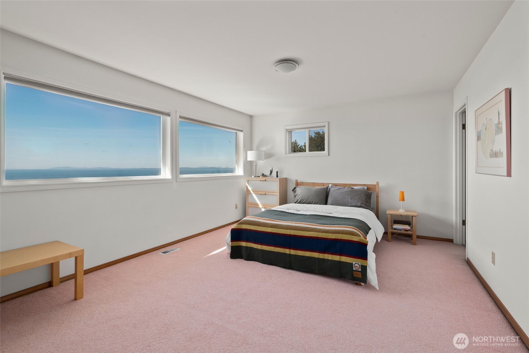 1889 West Beach Road Property Photo 12