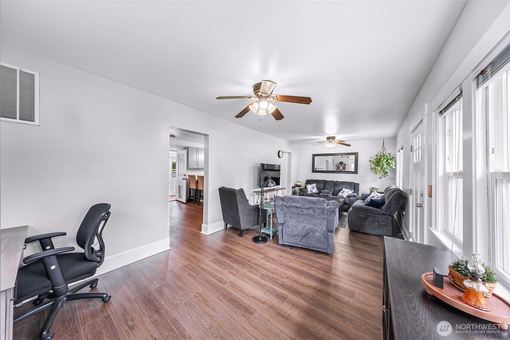 6981 Hannegan Road Property Photo 3