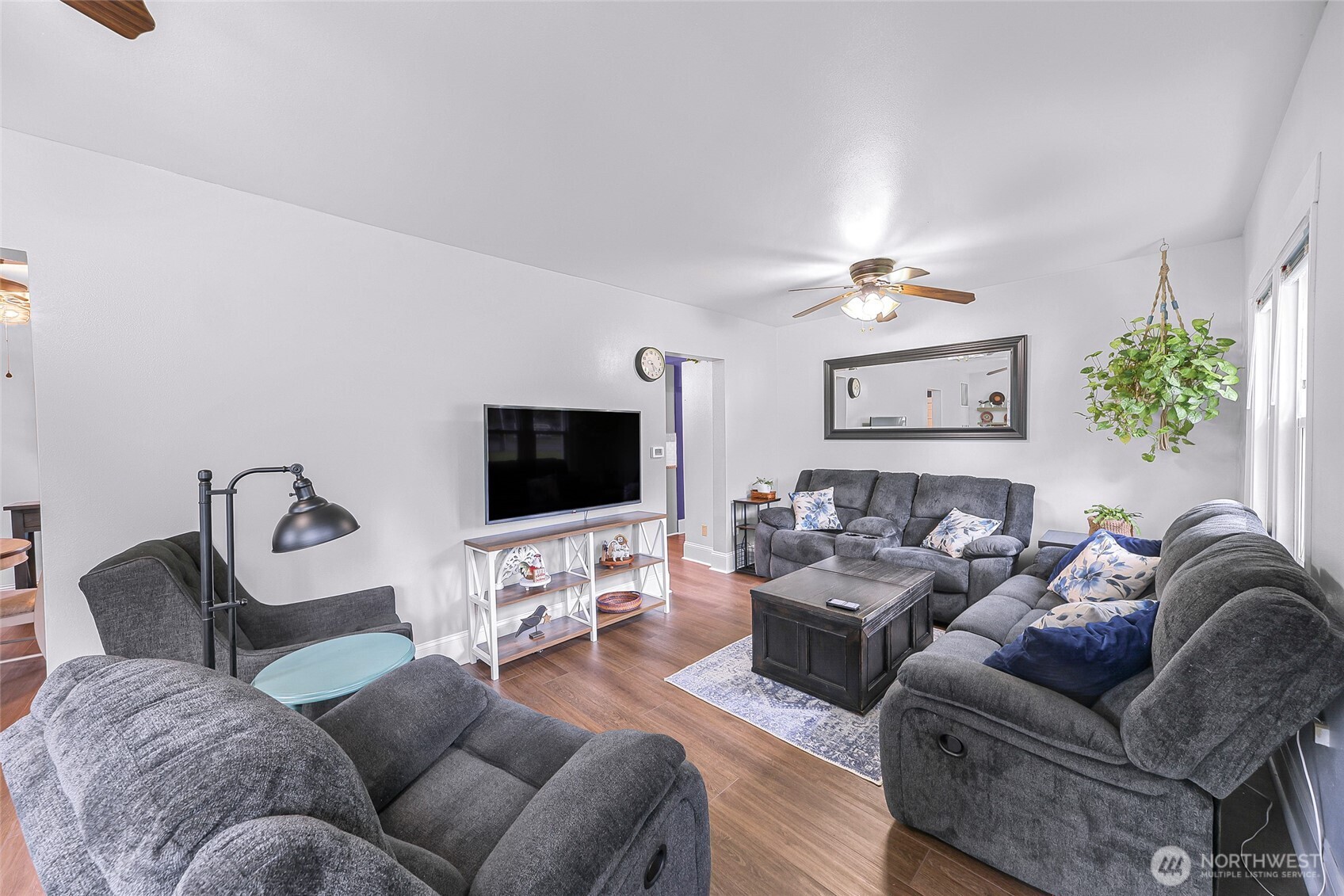 6981 Hannegan Road Property Photo 4