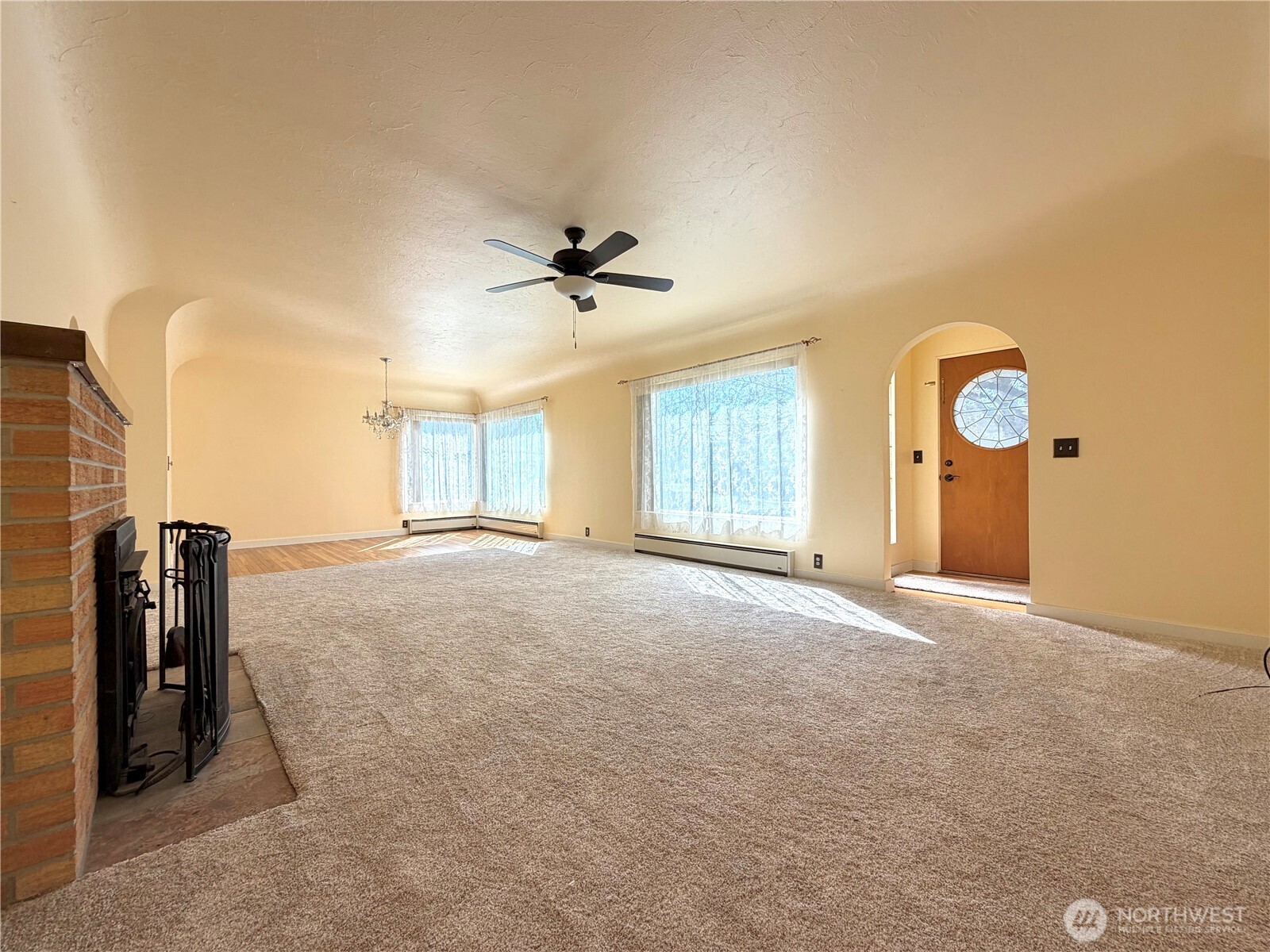31644 Hwy 97 Property Photo 6