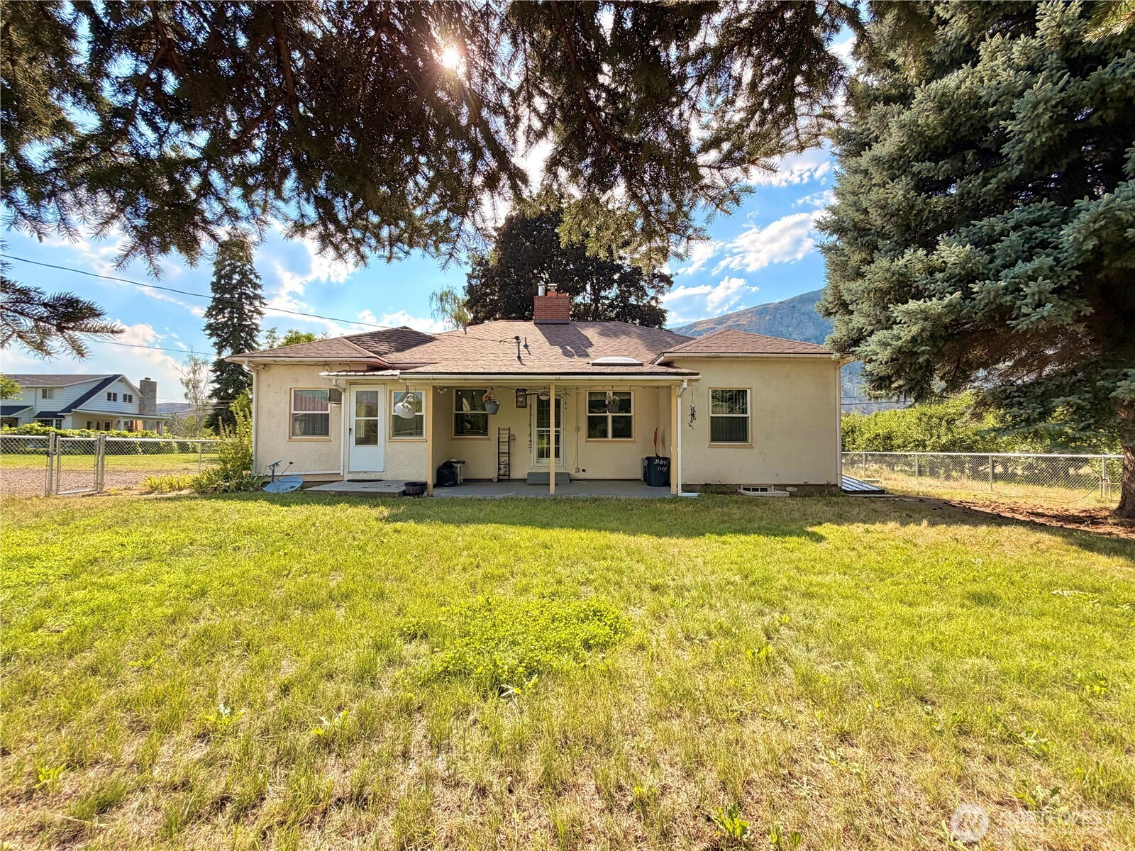 31644 Hwy 97 Property Photo 35