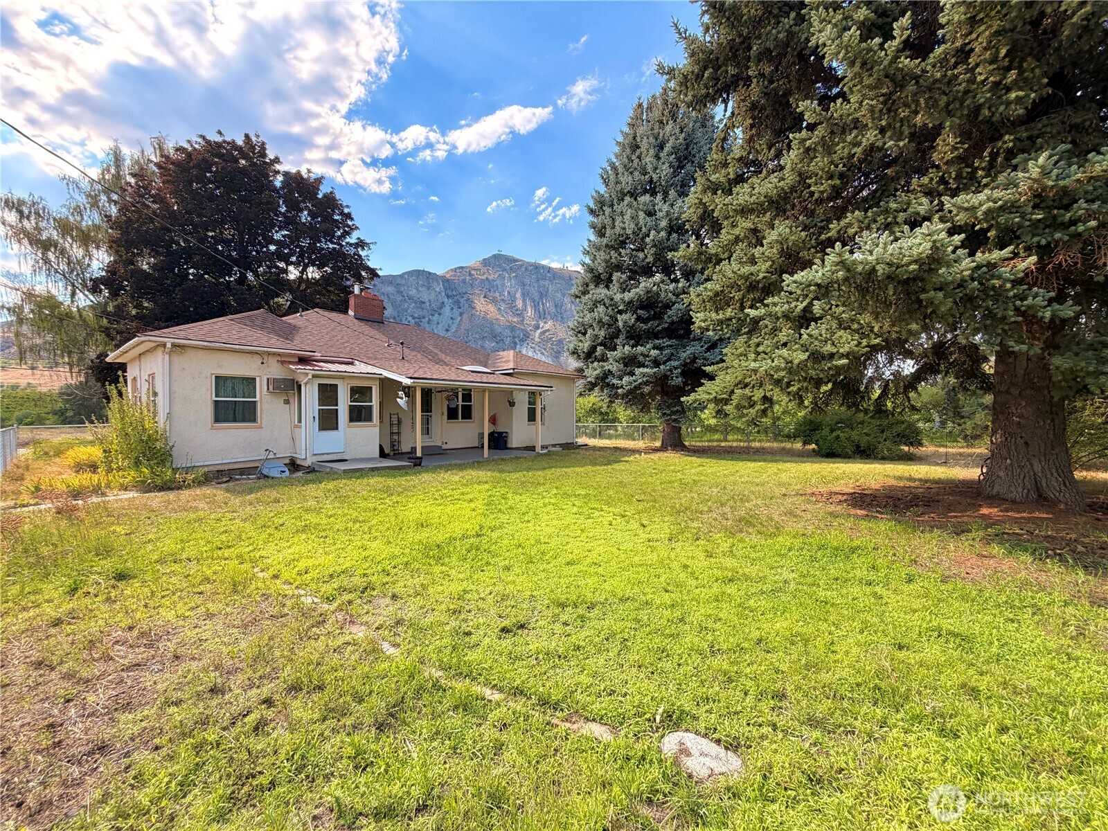 31644 Hwy 97 Property Photo 36
