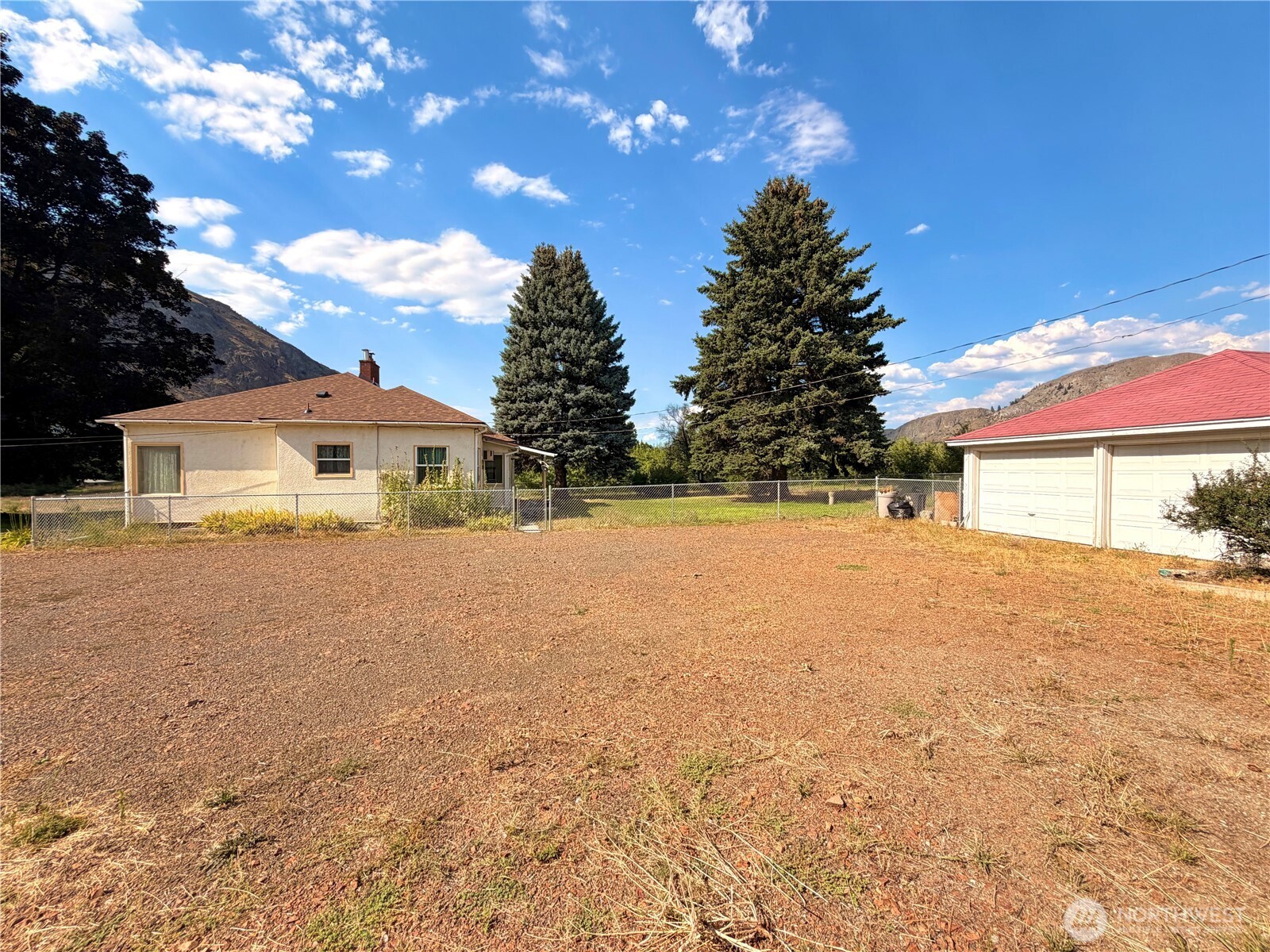 31644 Hwy 97 Property Photo 38
