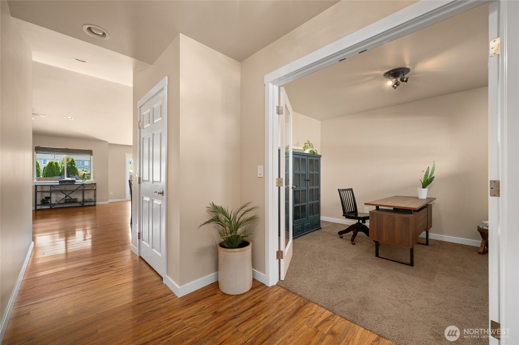 5383 Coastal Loop Property Photo 5